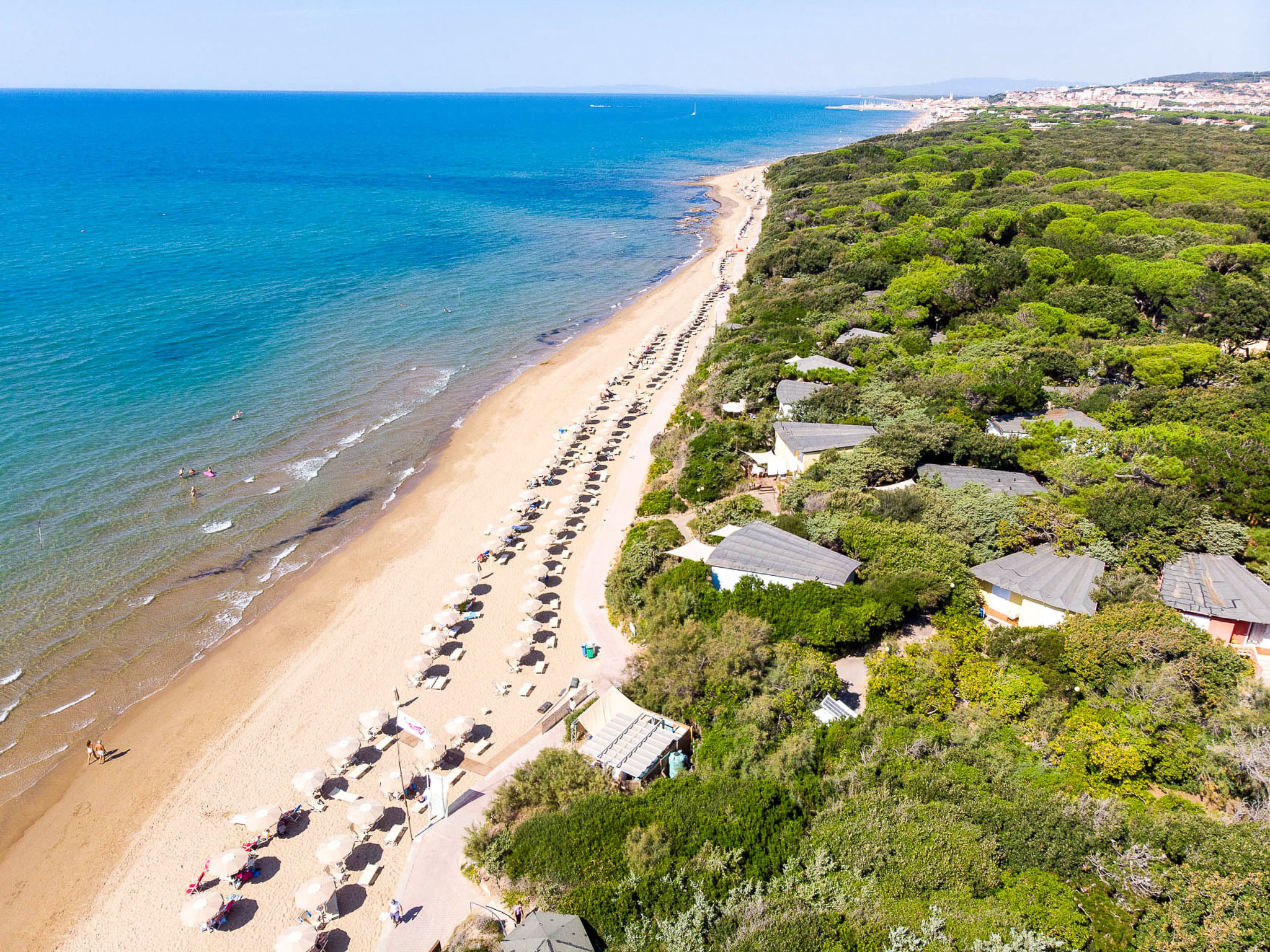 Villa Maremma Vincenzo: Stylish 2-Bedroom Holiday Villa Near Beach in Prestigious Tuscan Resort Complex