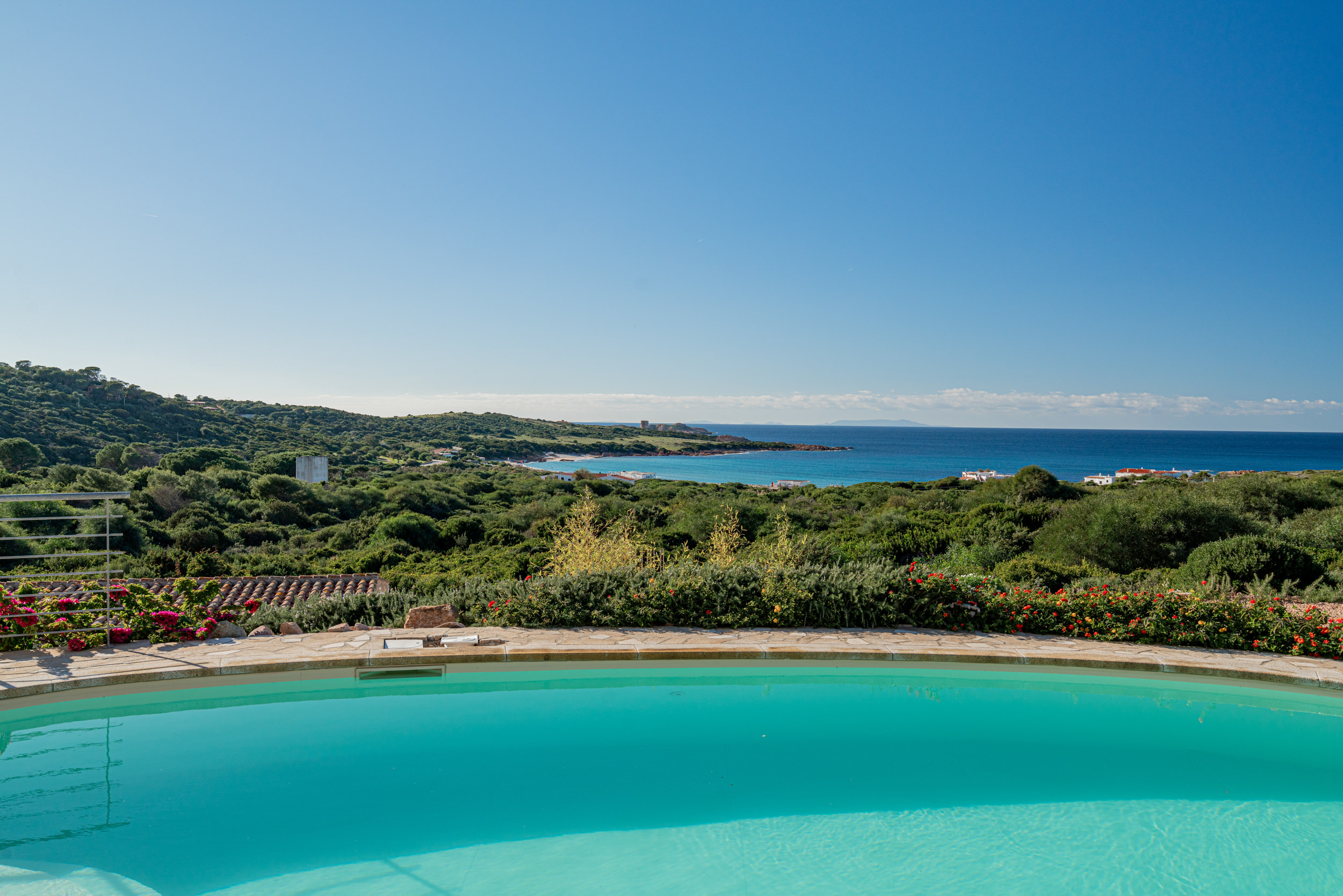 Villa Marinedda Isola Rossa: Luxury 4-Bedroom Villa with Sea Views and Private Pool, Sardinia North
