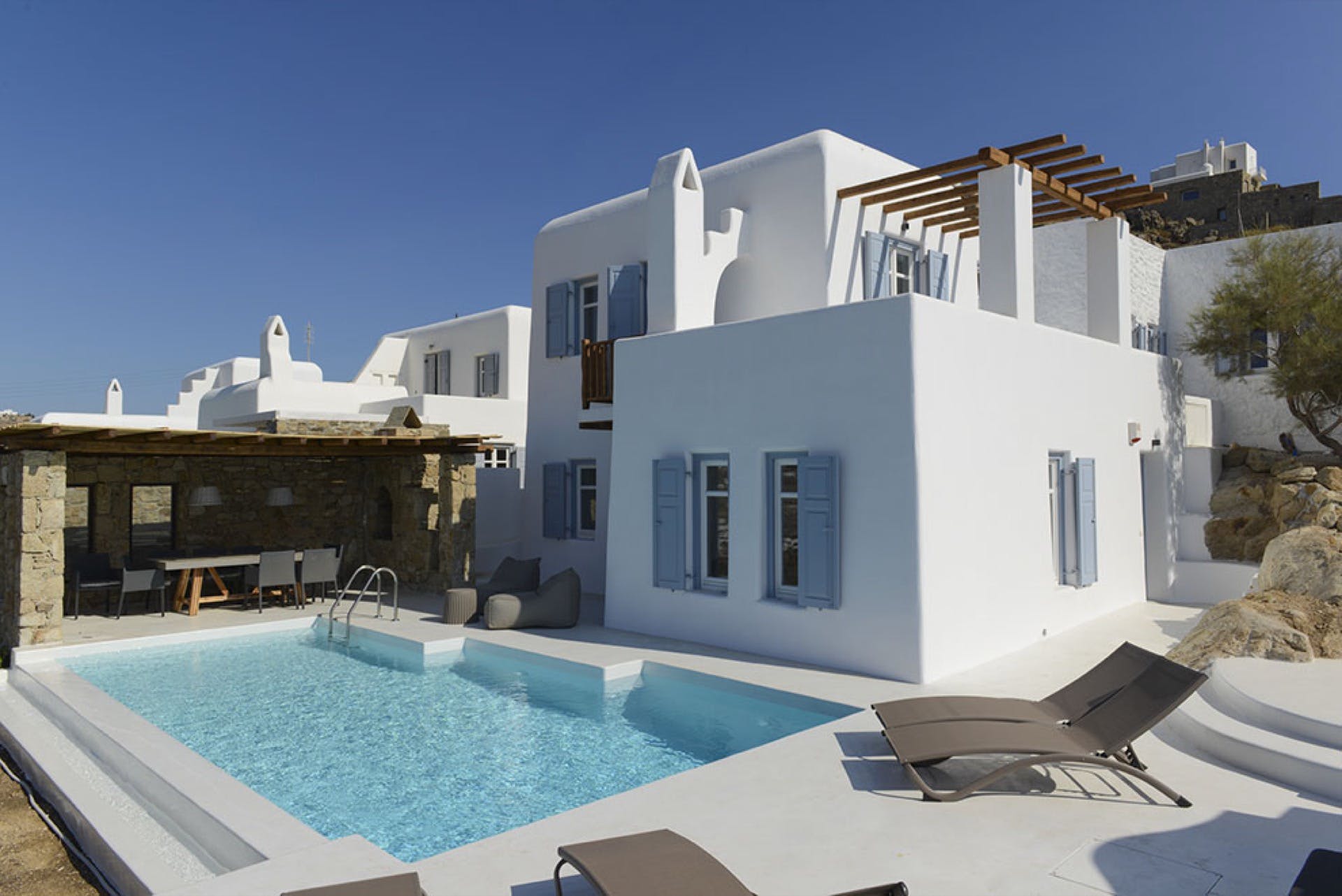 Villa Meltemi Agios Ioannis: Luxury 3-Bedroom Apartment with Seaview and Pool, Agios Ioannis