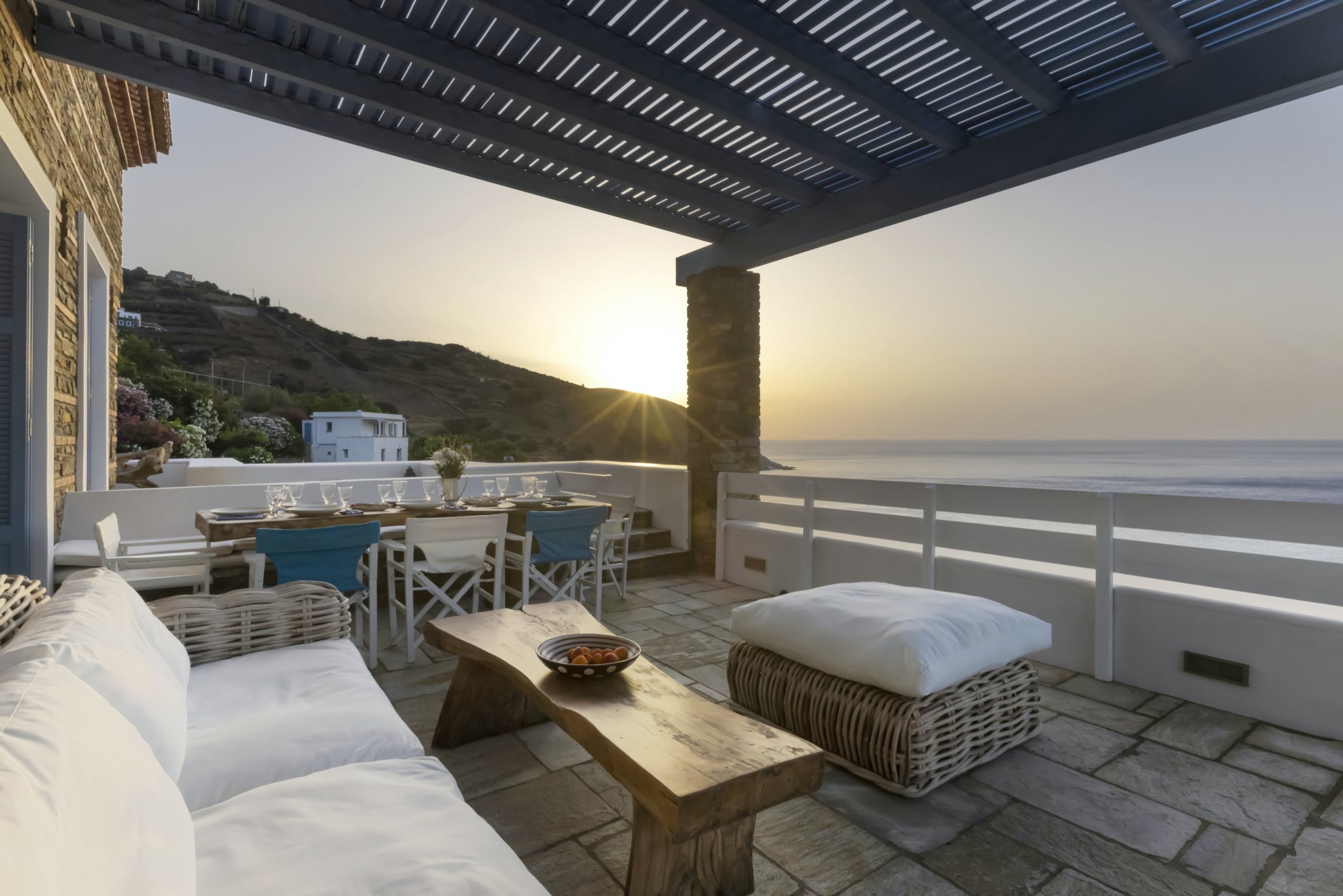 Villa Meltemi Andros Andros 7: Chic 4-Bedroom Apartment with Seaview and Pool, Andros