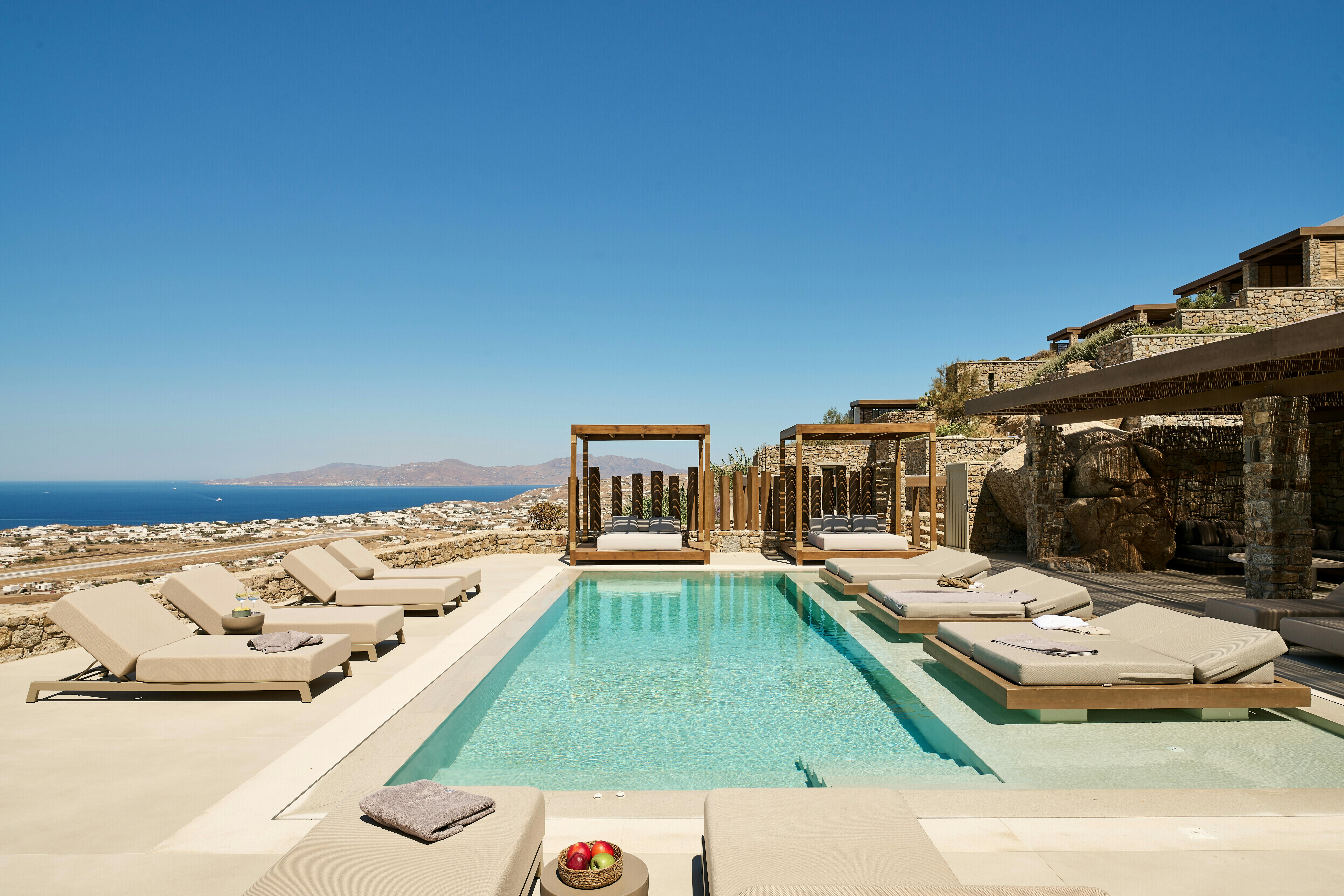 Villa Meltemi Mykonos: Luxury 6-Bedroom Villa with Seaview and Pool, Mykonos