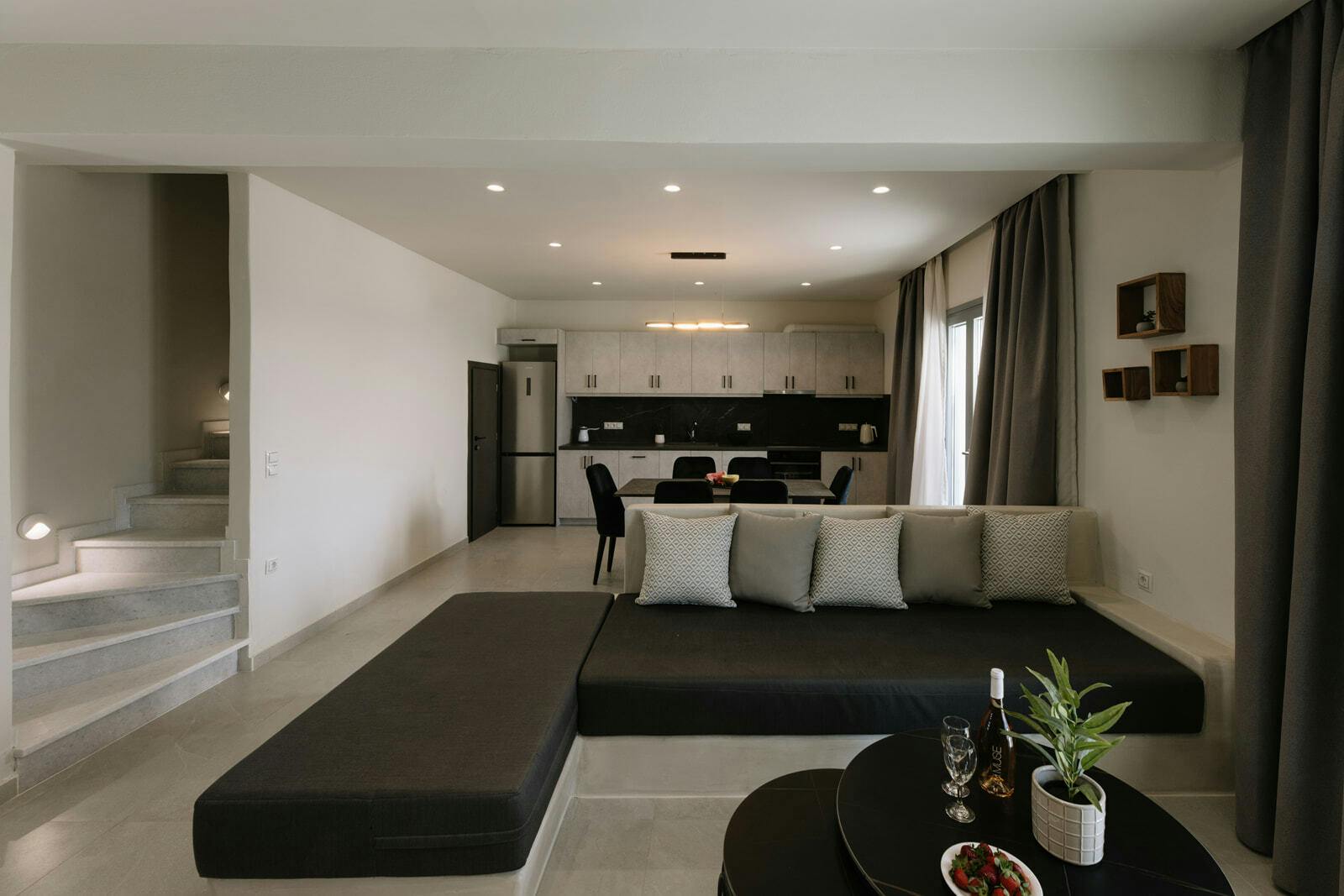 Villa Meltemi Naxos Naxos 6: Luxury 3-Bedroom Villa with Pool and Sea Views, Naxos