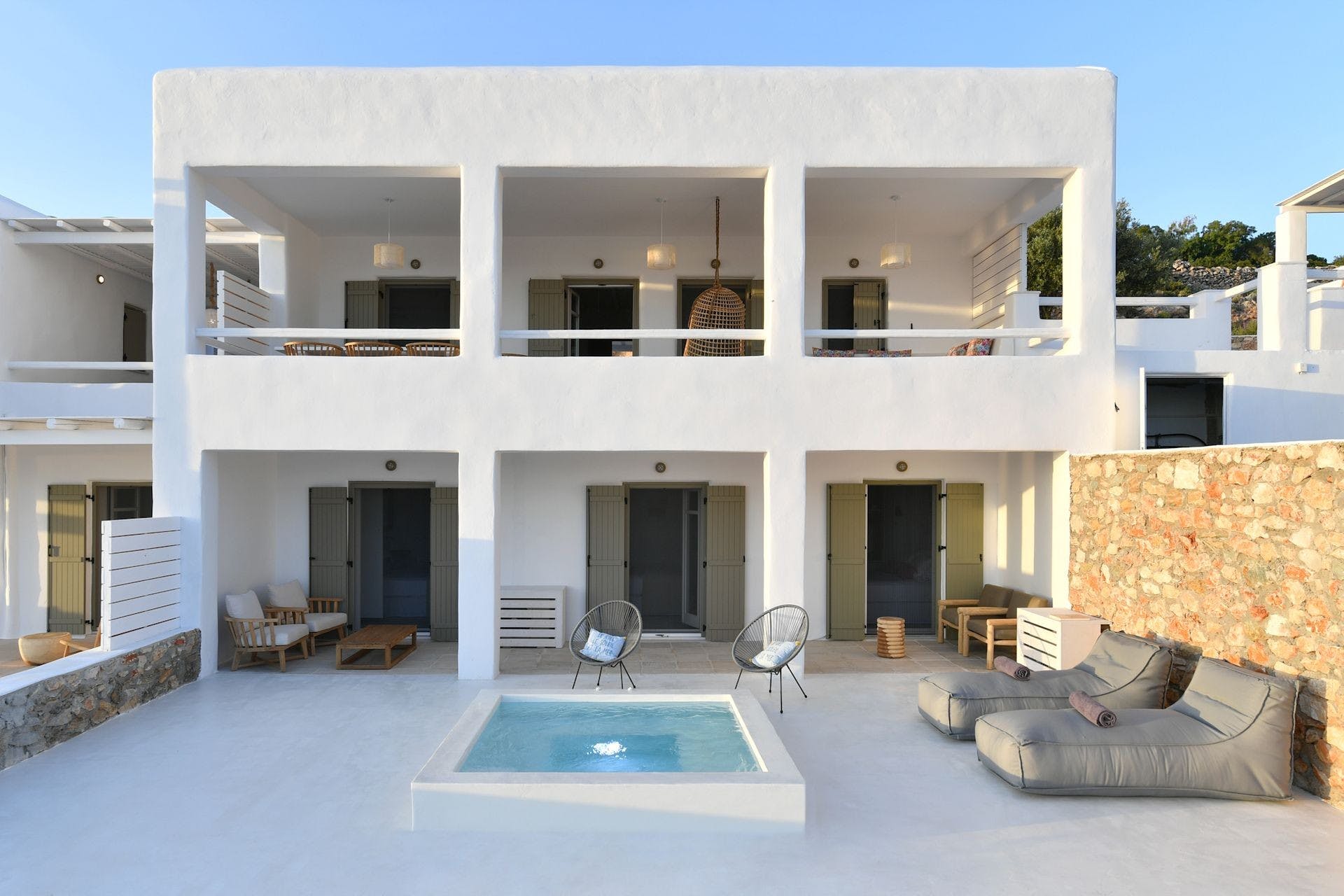 Villa Meltemi Paros Paros 60: Elegant 4-Bedroom Apartment with Seaview and Pool, Paros