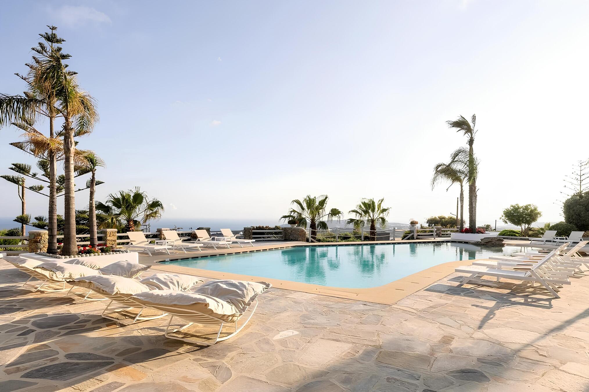 Villa Meltemi Platis Gialos: Luxury 8-Bedroom Apartment with Private Pool, Mykonos