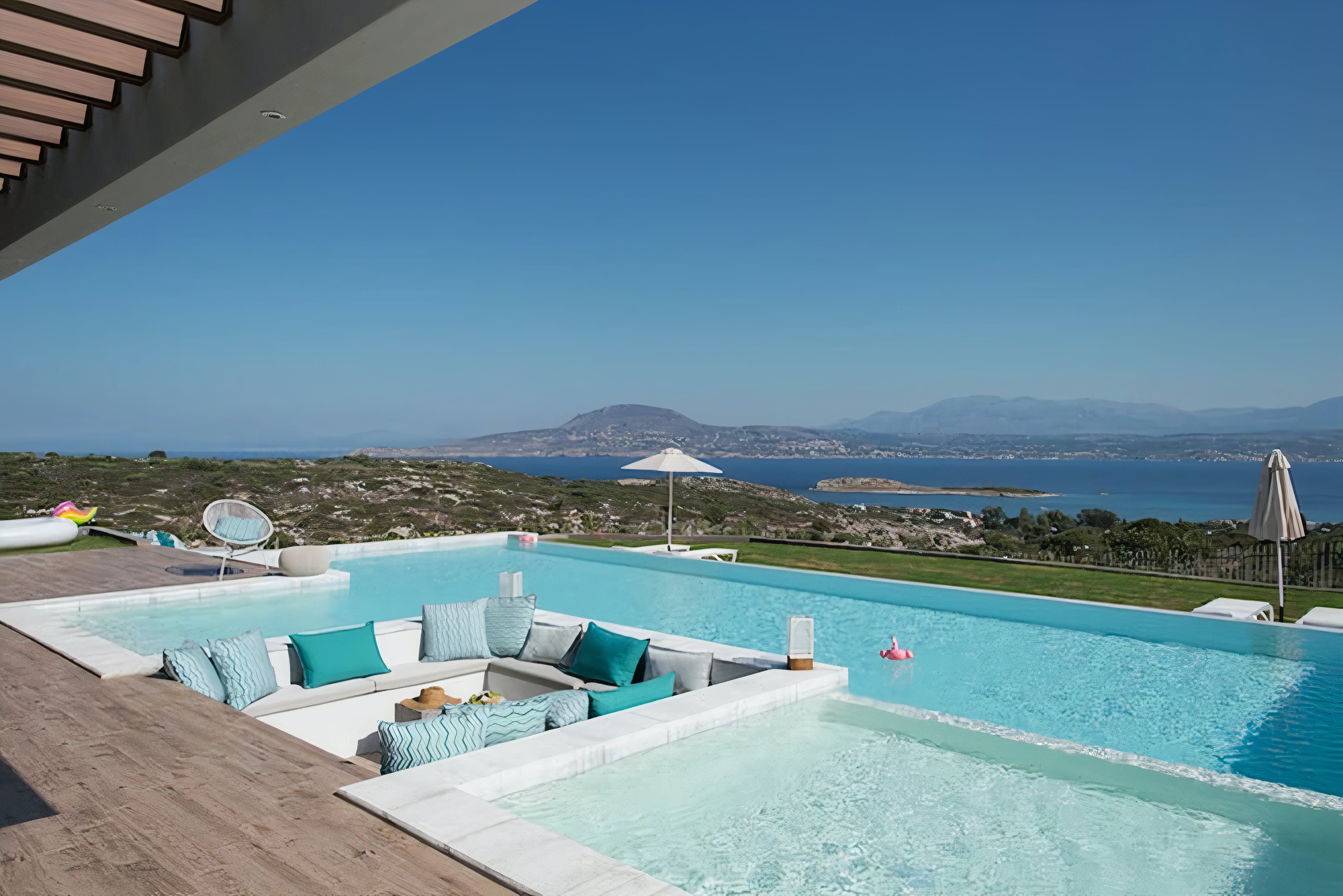 Villa Meltemi Santorini Santorini 13: Luxury 4-Bedroom Apartment with Pool and Sea Views, Santorini