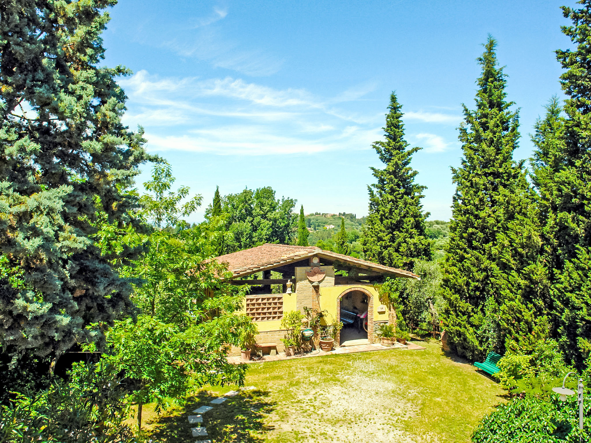 Villa Miniato Palaia: Restored Tuscan Farmhouse with Private Pool and Panoramic Views in Rolling Hills
