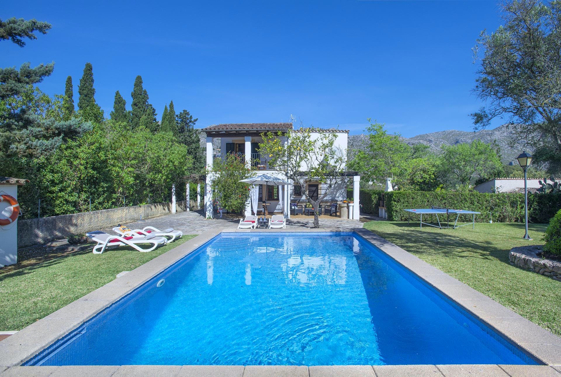 Villa Morro Pollença: Luxury 2-Bedroom Villa with Private Pool and Sea Views, Pollença