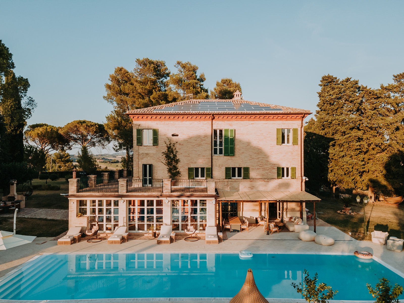 Villa Oliva Cingoli: Spacious 8-Bedroom Luxury Villa with Pool and Hot Tub, Marche