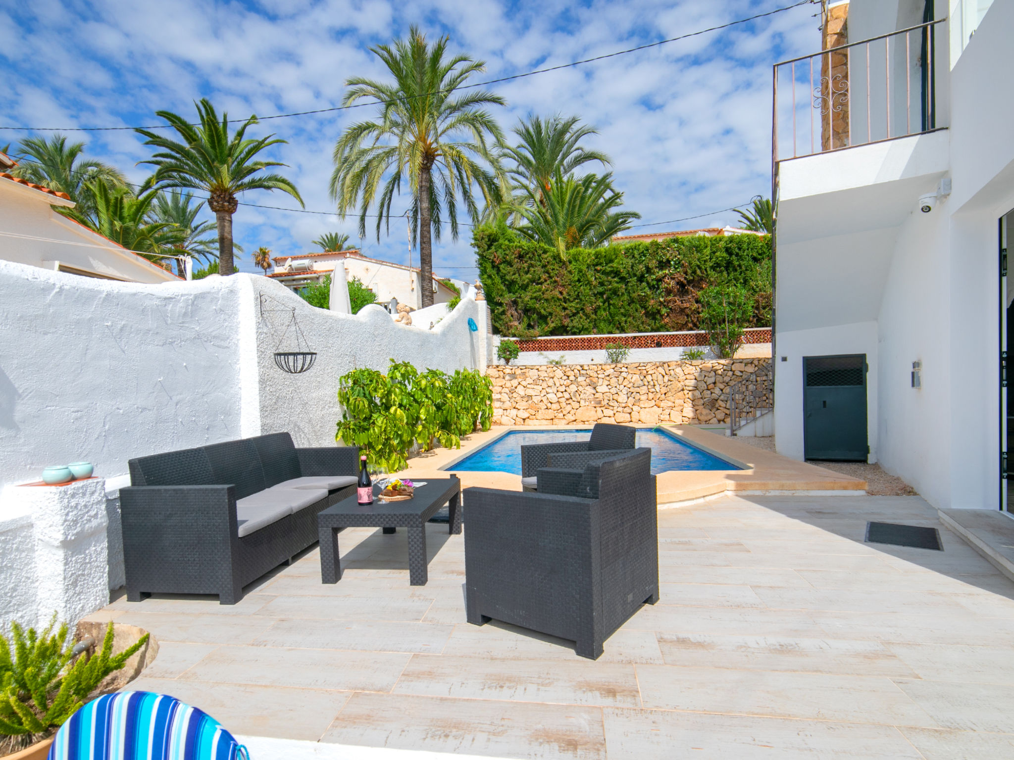 Villa Oltà Calpe: Spacious Four-Bedroom Holiday Villa with Private Pool and Garden Near Playa de la Fossa Beach