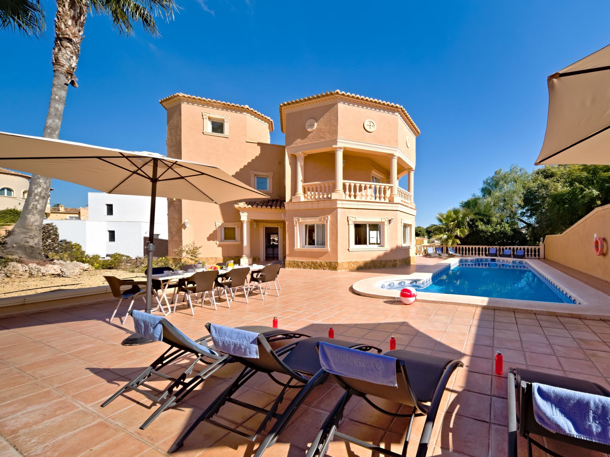 Villa Oltamar Calpe: Stunning 5-Bedroom Property with Private Pool and Tennis Court in Costa Blanca