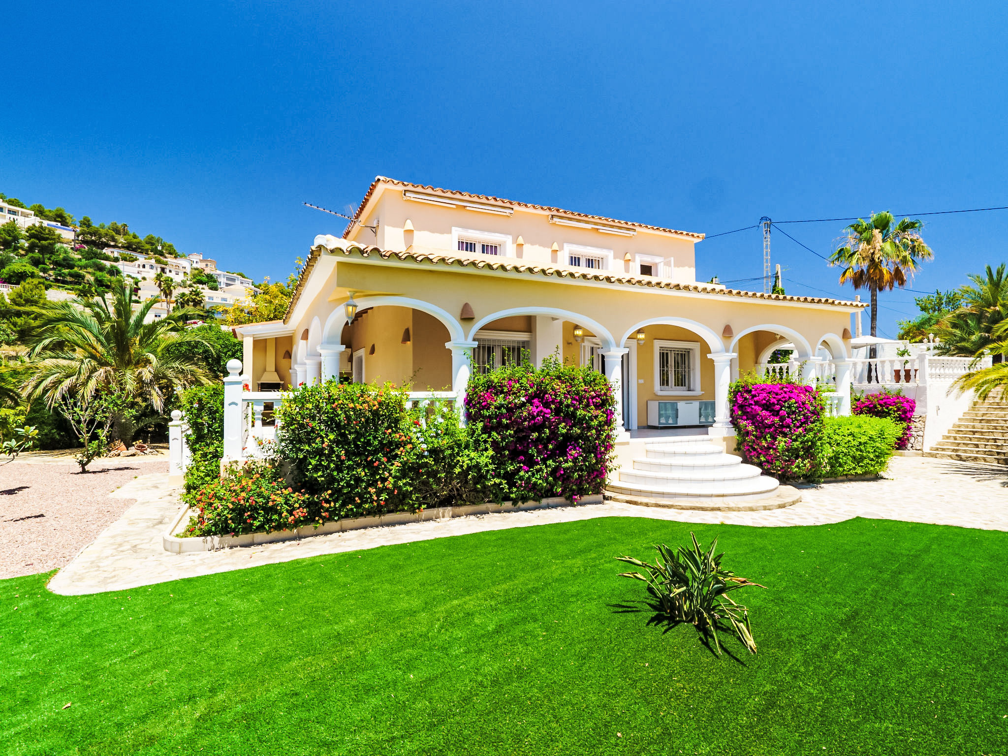 Villa Peniscolet Moraira: Stylish 3-Bedroom Holiday Villa with Private Pool and Stunning Sea Views in Costa Blanca Spain