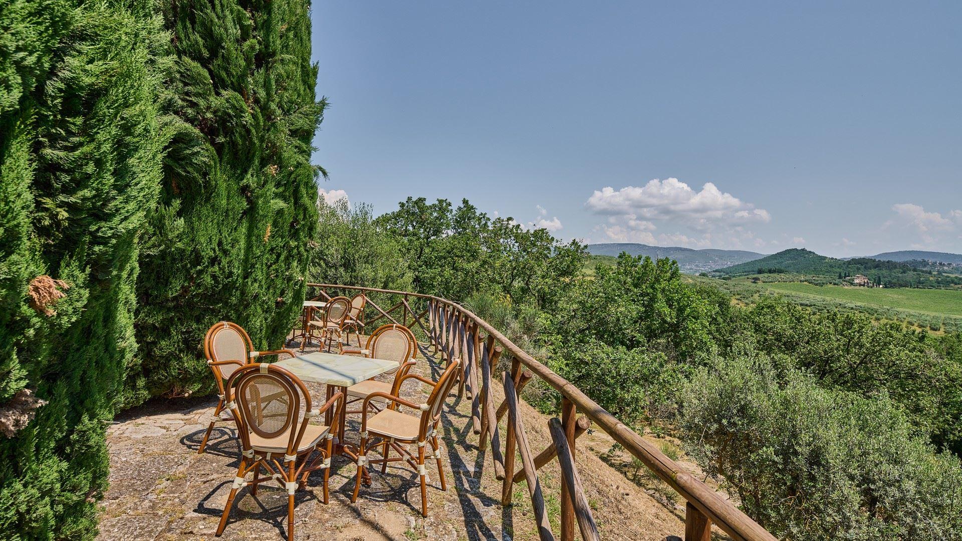 Villa Poggio Agello: Luxury 7-Bedroom Villa with Private Pool in Umbria, Perugia