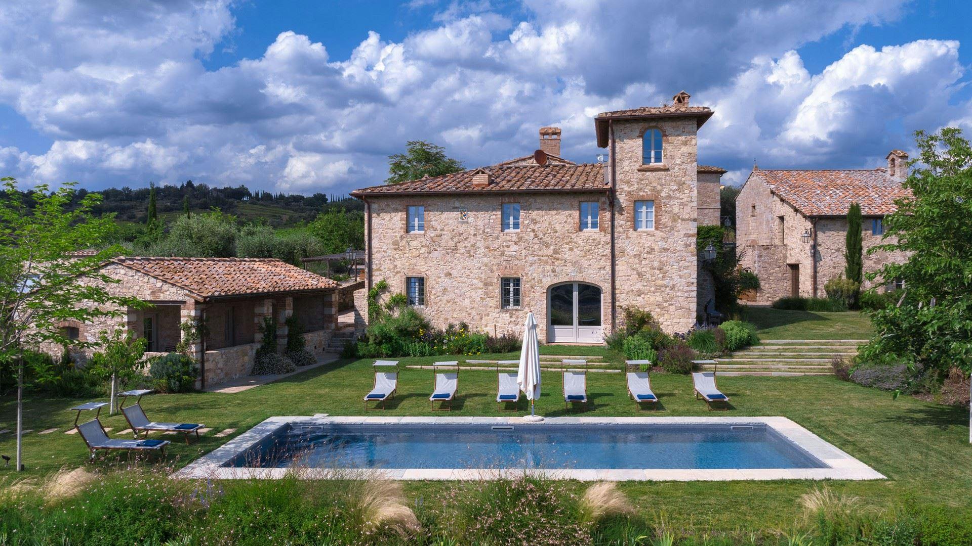 Villa Poggio Chianti Chianti 7: Luxury 5-Bedroom Villa with Private Pool, Chianti