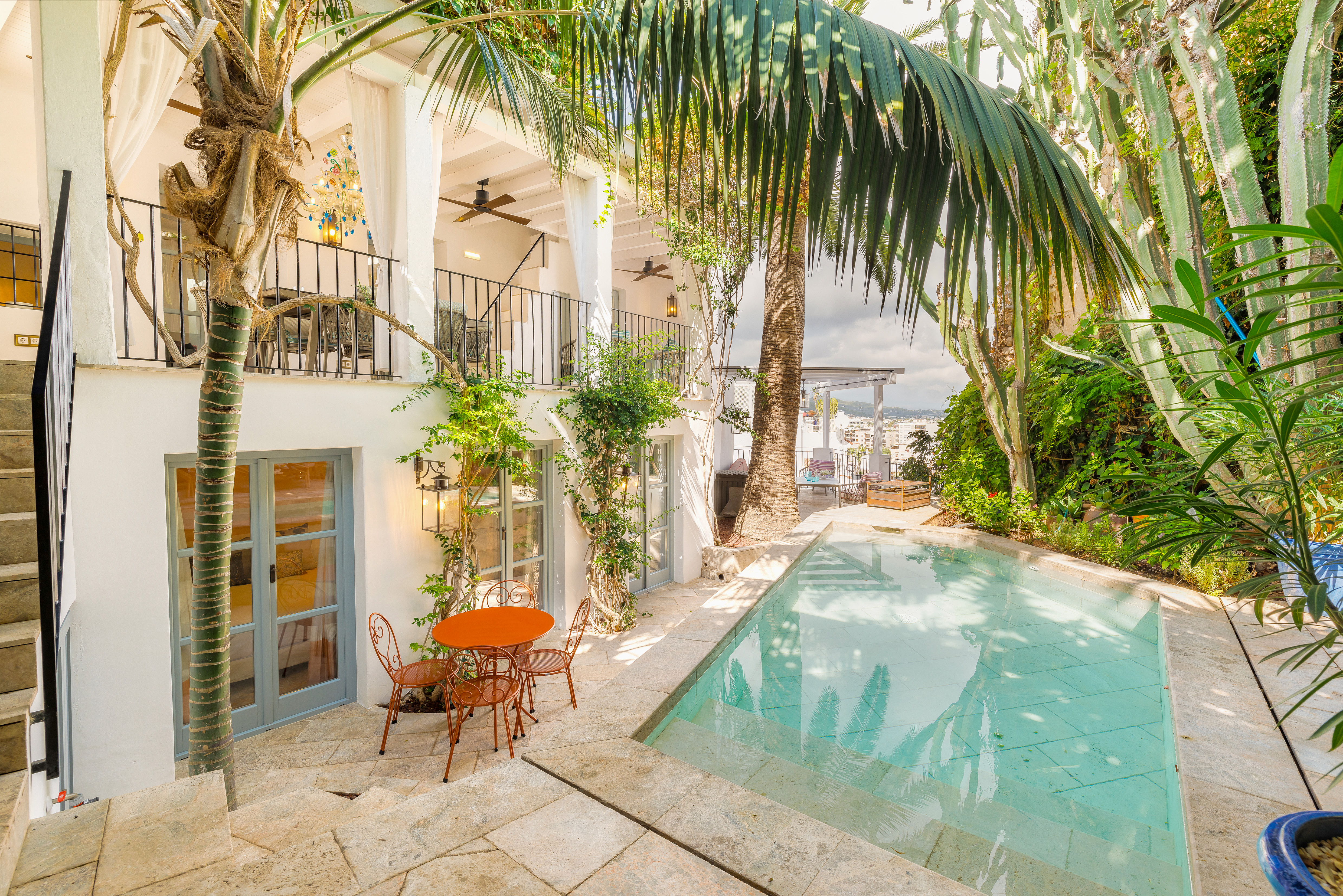 Villa Puig Ibiza: Chic 3-Bedroom Luxury Villa with Pool, Ibiza Town