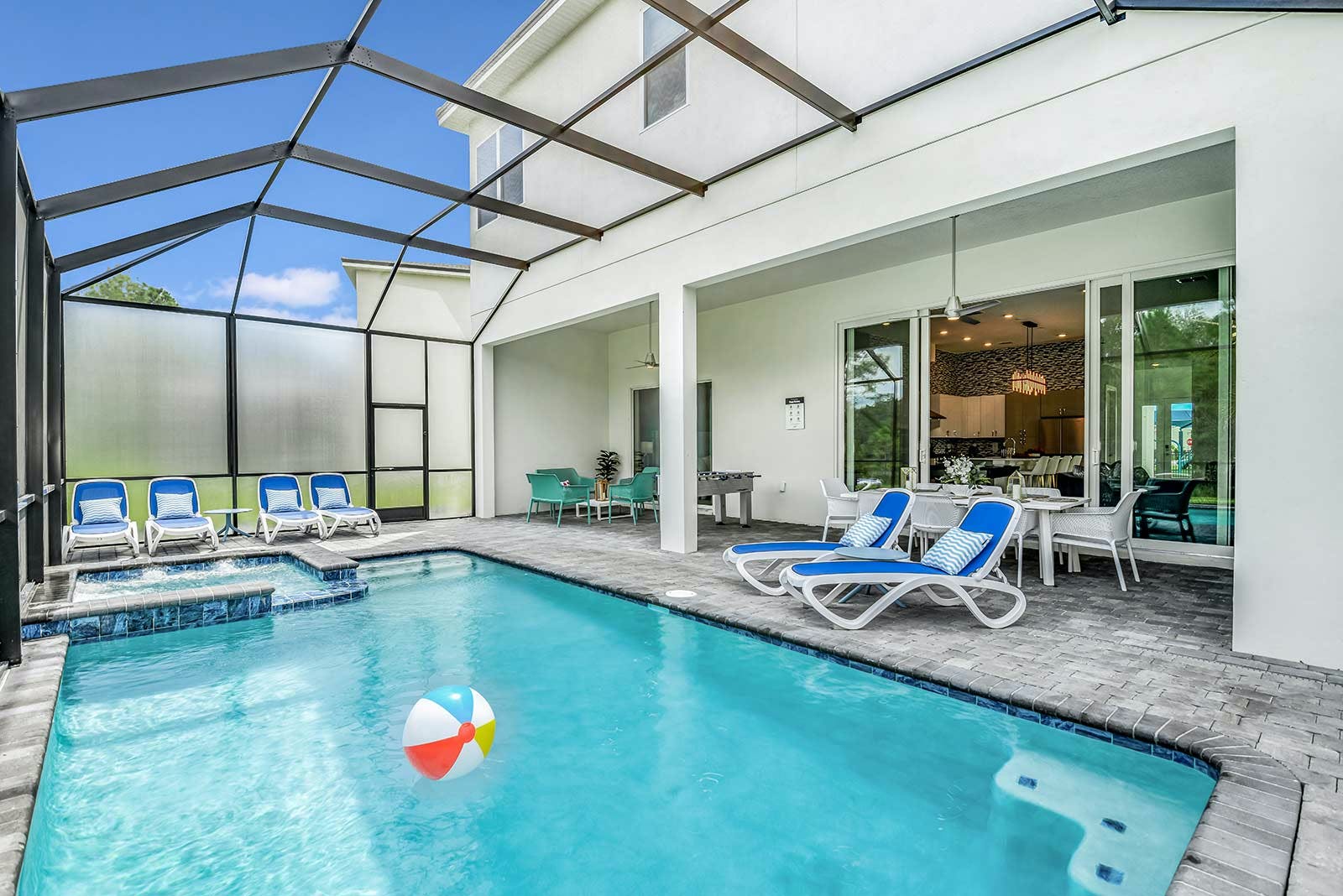 Villa Sabal Polk: 6-Bedroom Resort Villa with Gym and Pool, Polk County