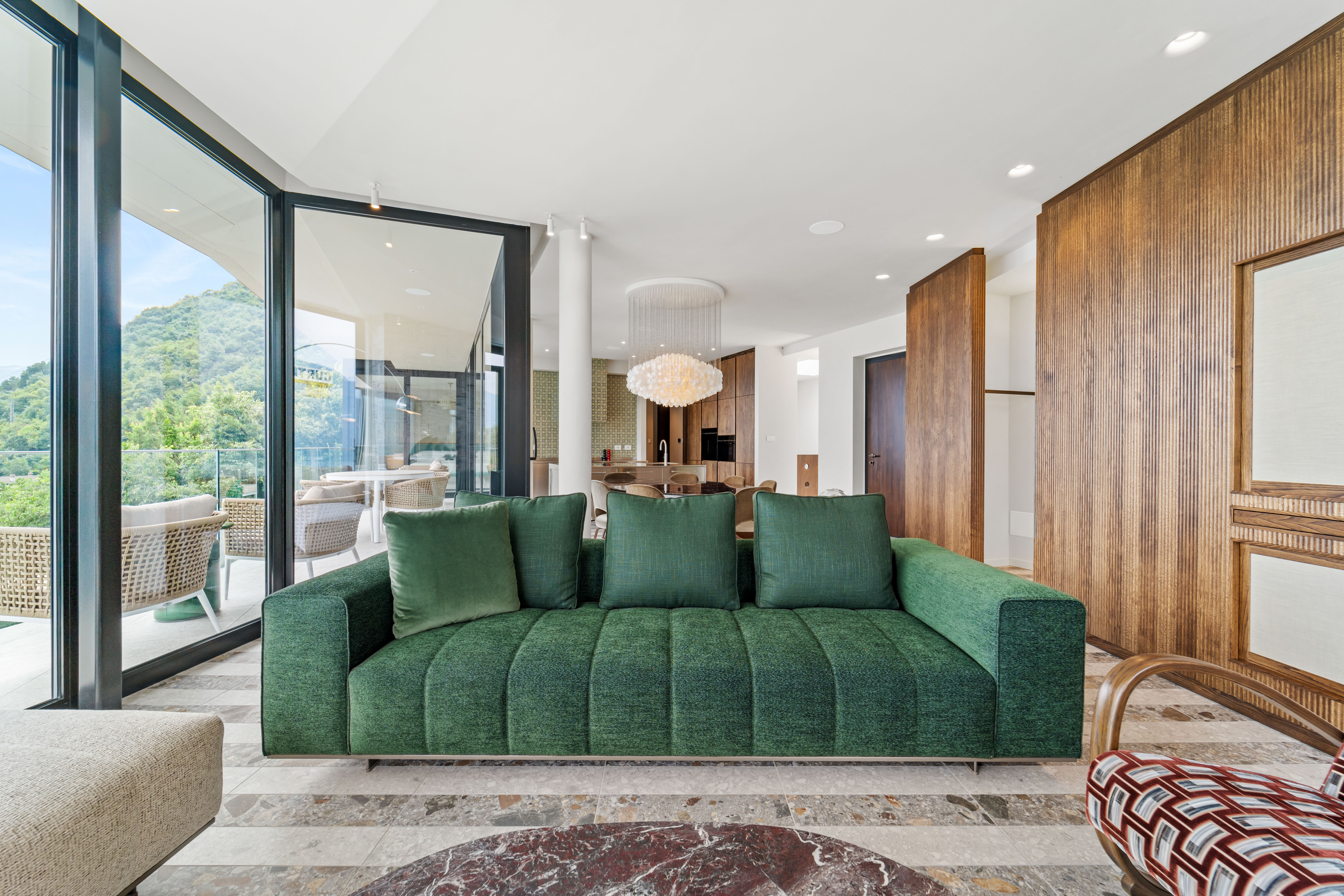 Villa Sacro Ossuccio: Luxury 4-Bedroom Villa with Infinity Pool, Como