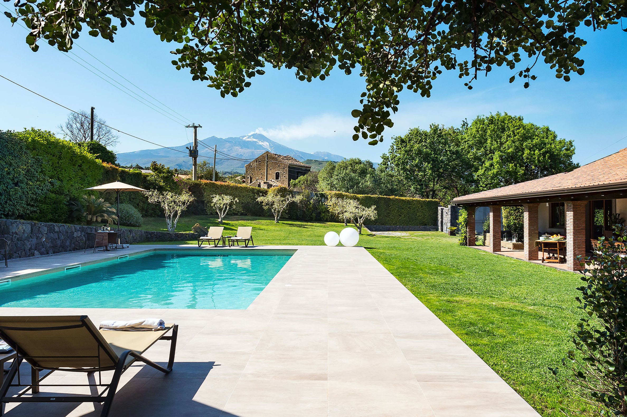 Villa Sant’Agata Catania: Luxury 3-Bedroom Apartment with Seaview and Pool, Catania