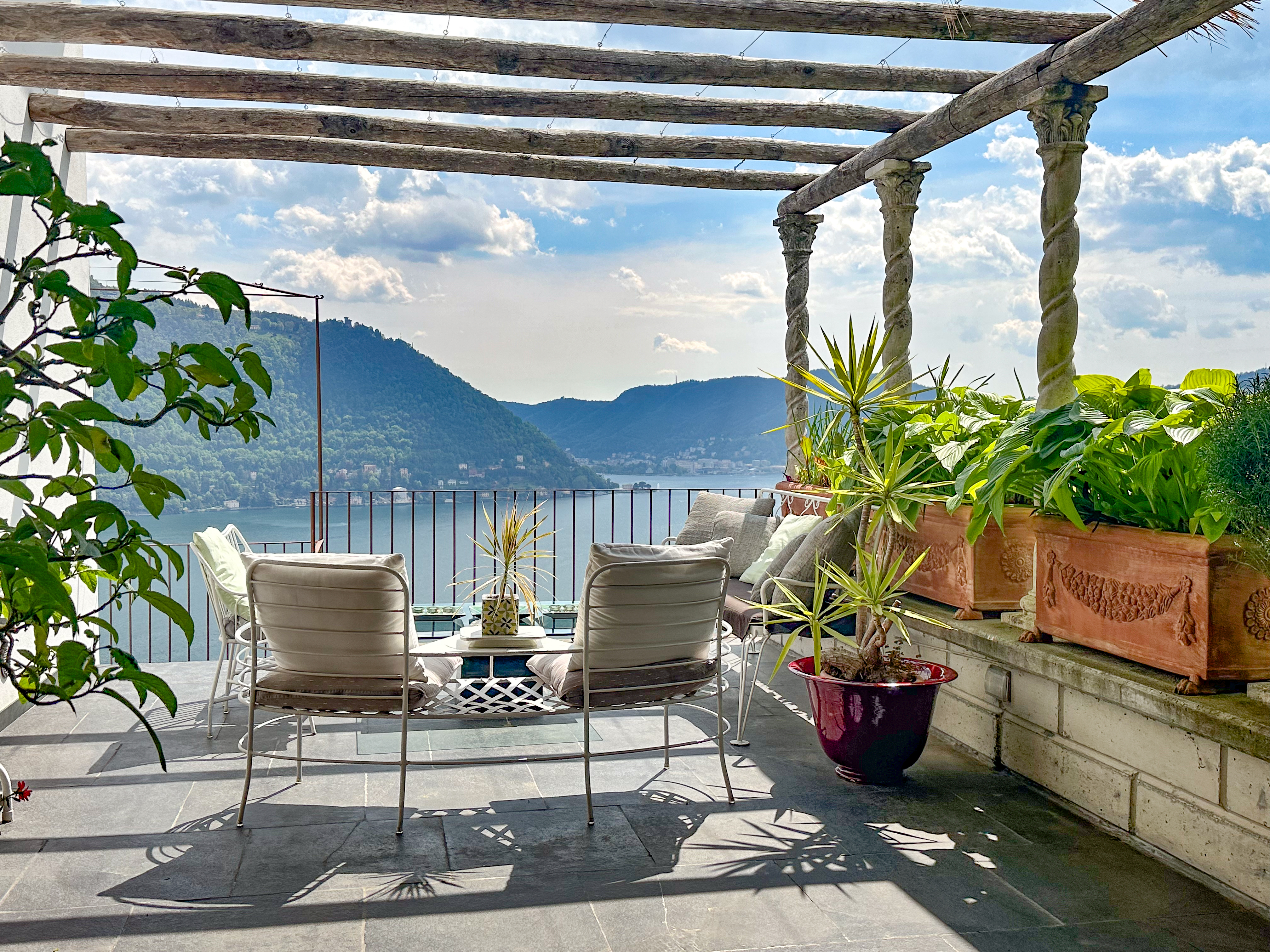 Villa Sant’Andrea Cernobbio: Luxury 6-Bedroom Villa with Lake Views, Cernobbio