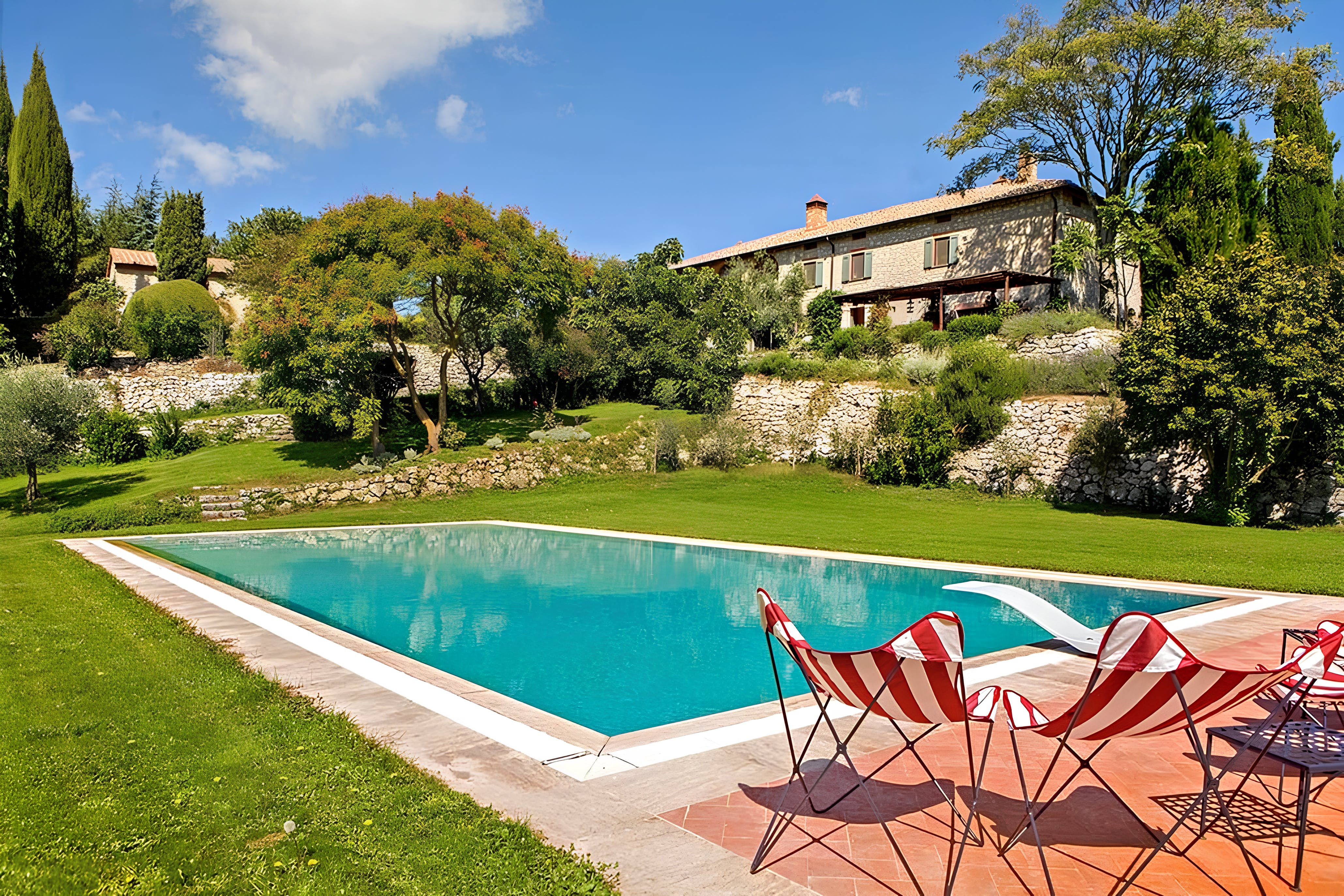 Villa Sant’Erasmo Sarteano: 6-Bedroom Luxury Villa with Pool and Scenic Views, Sarteano