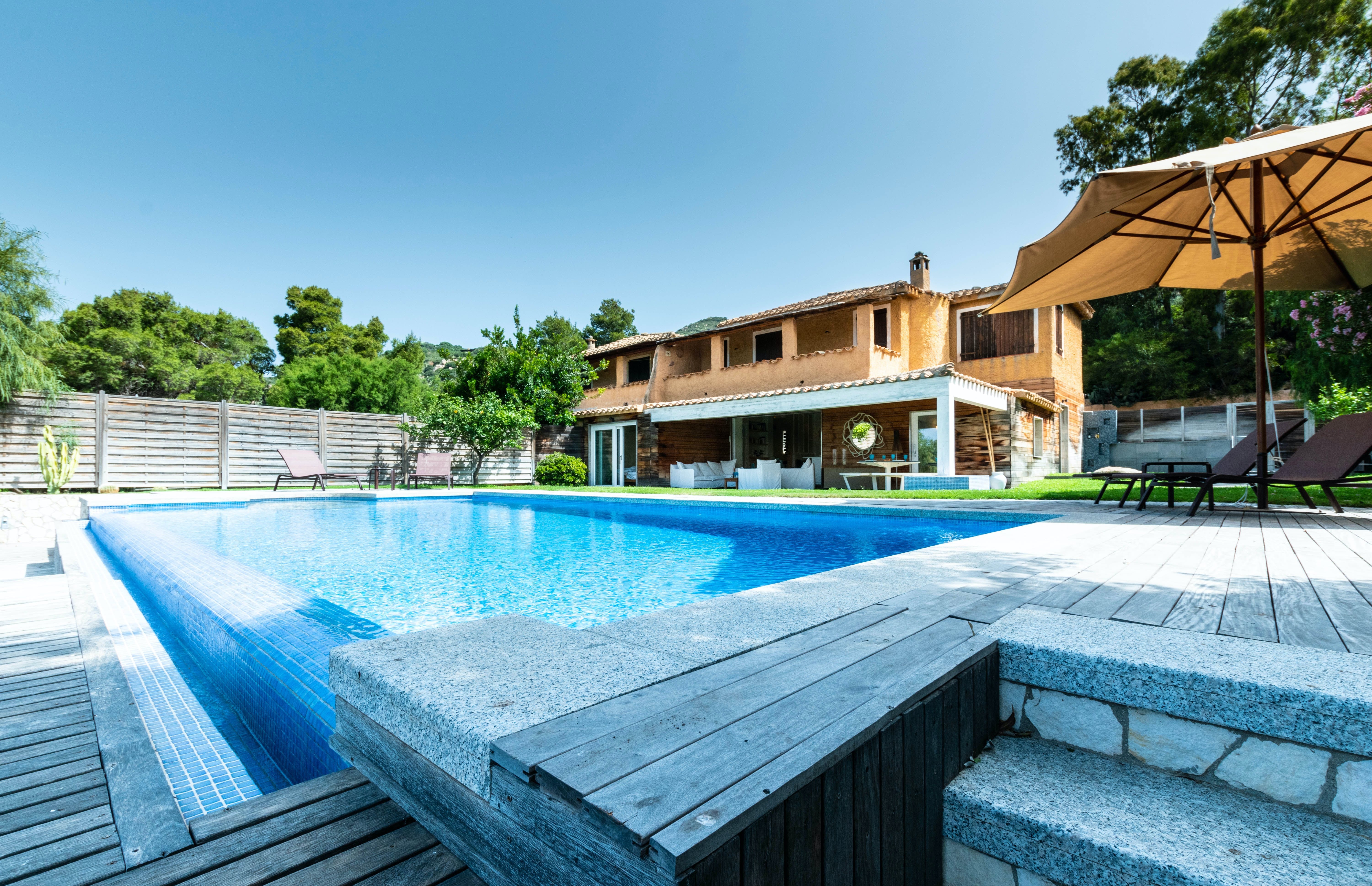 Villa Scirocco Torre: Charming 3-Bedroom Villa with Private Pool and Sea View, Sardinia