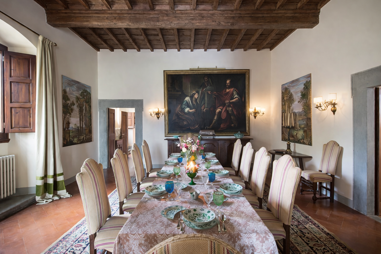Villa Sirocco Cortona: Luxury 9-Bedroom Villa with Pool and Tennis Court, Tuscany