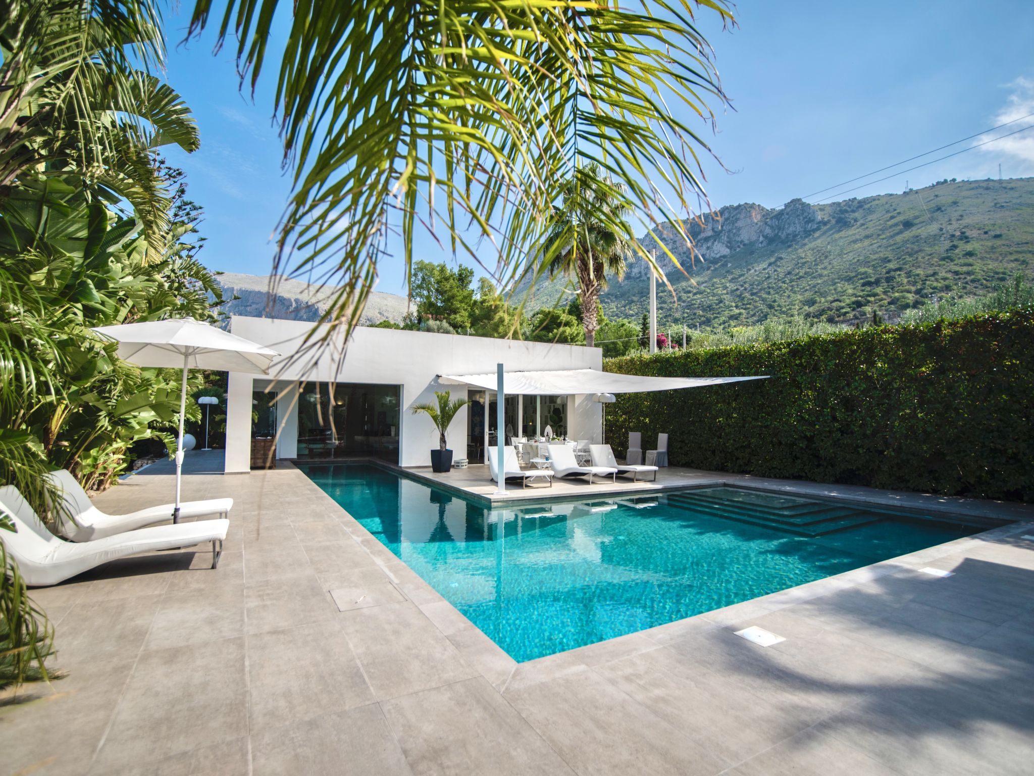 Villa Sirocco Terrasini: Spacious 2-Bedroom Villa with Private Swimming Pool Near Palermo Coast Sicily