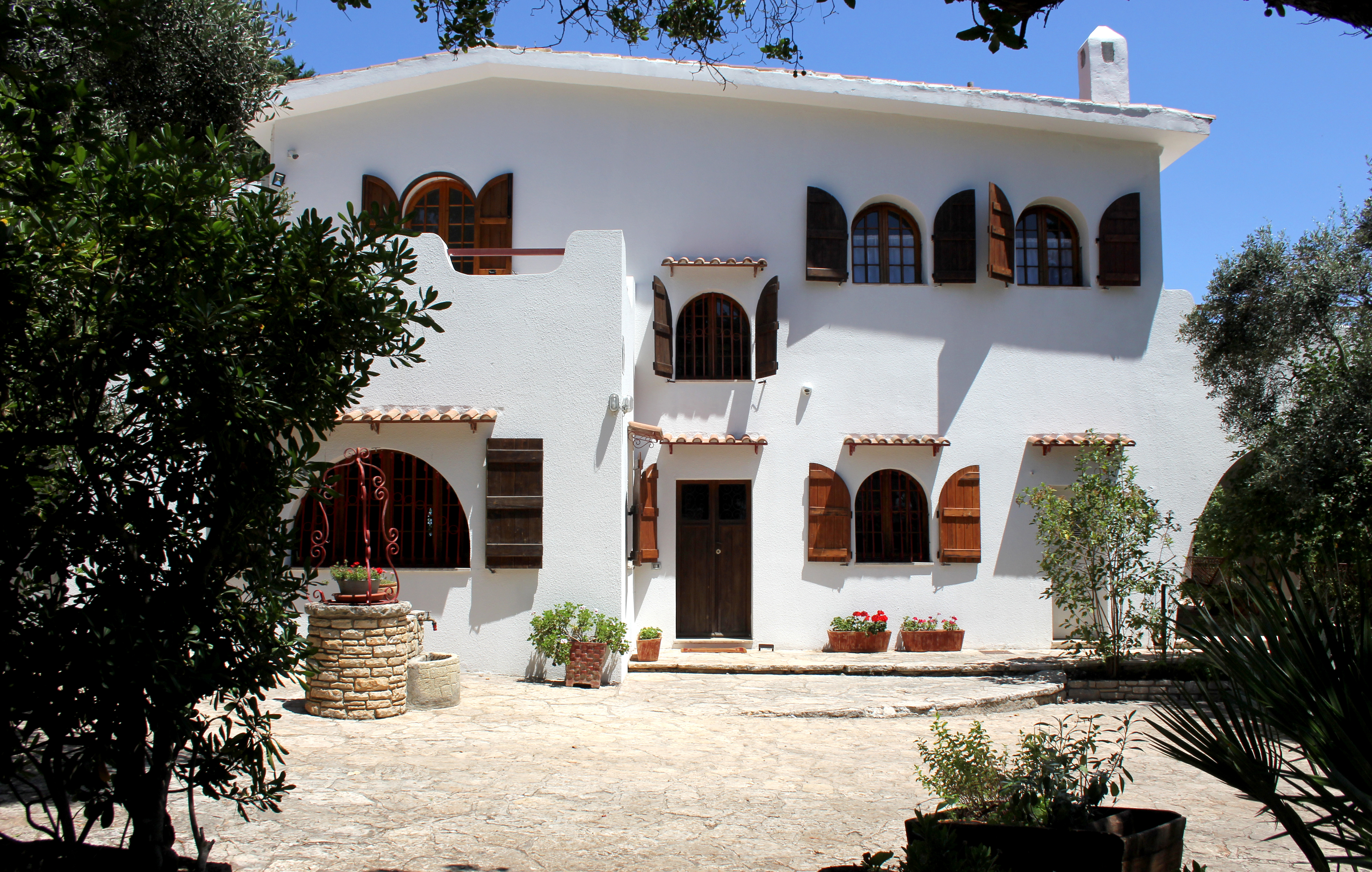 Villa Specchia Tricase: 6-Bedroom Luxury Villa with Pool and Seaviews, Tricase