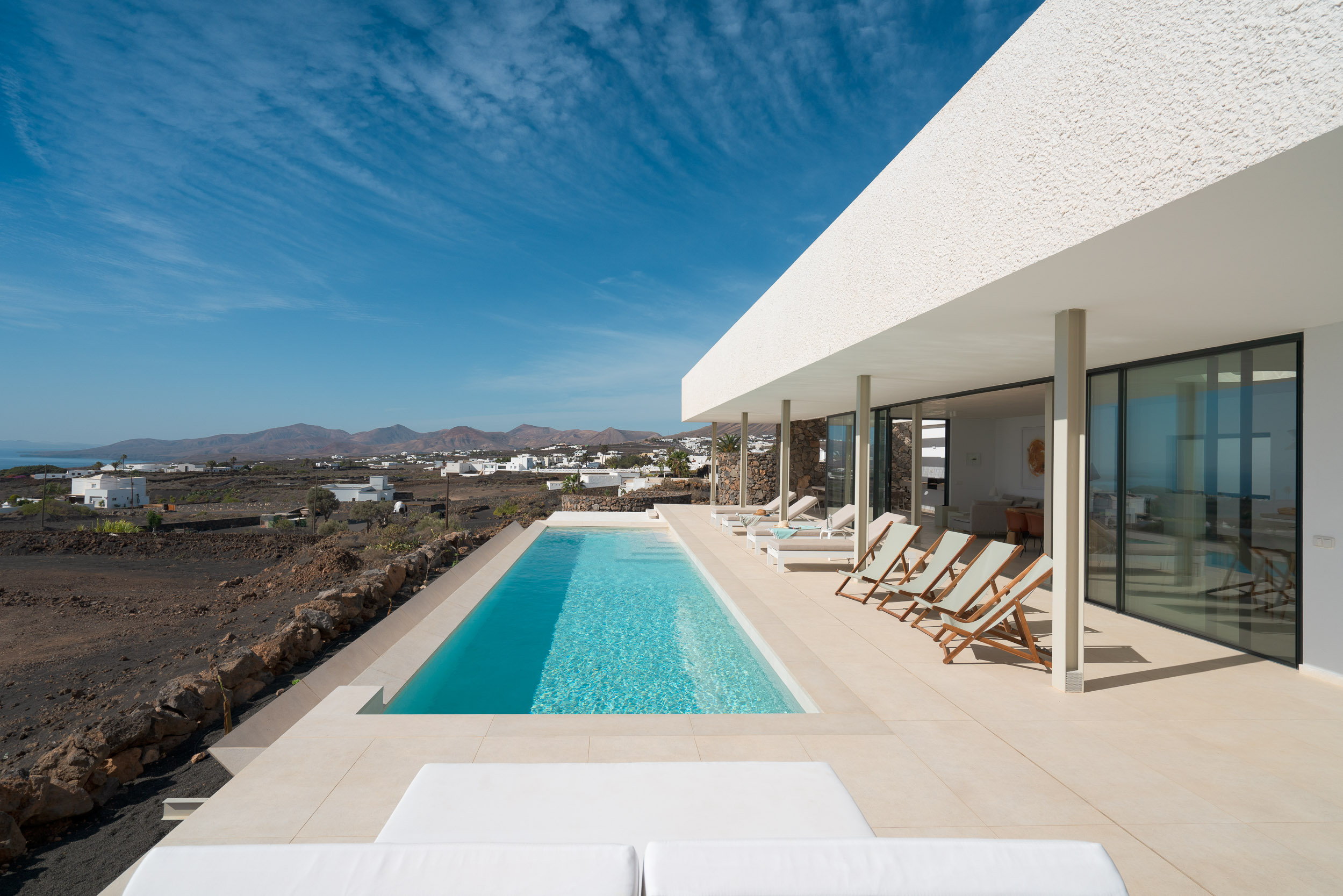 Villa Tabaiba Tías: Luxurious 5-Bedroom Villa with Stunning Sea Views, Lanzarote