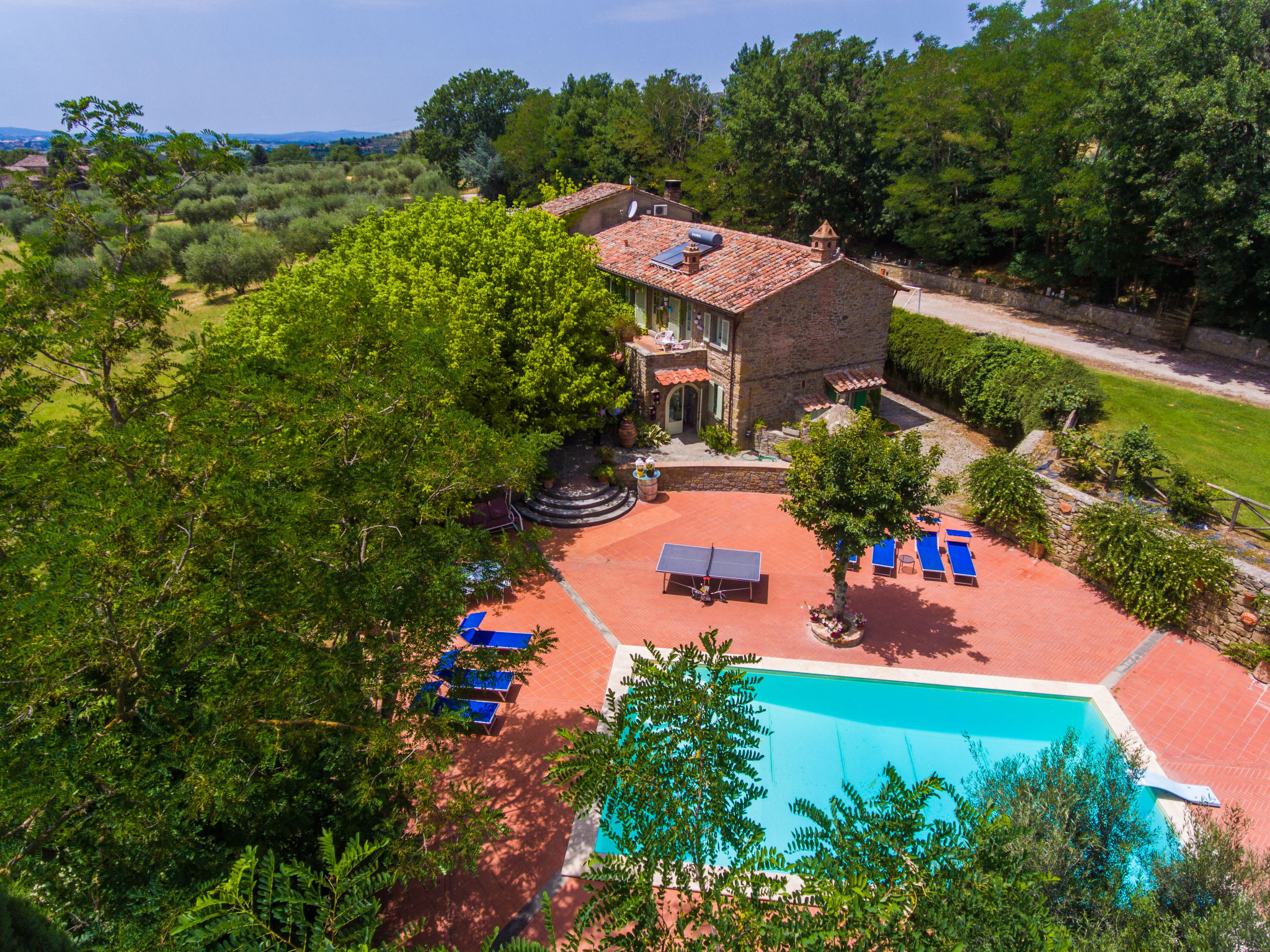 Villa Tramontana Cortona: Historic 8-Bedroom Tuscan Farmhouse with Private Pool and Countryside Views near Cortona