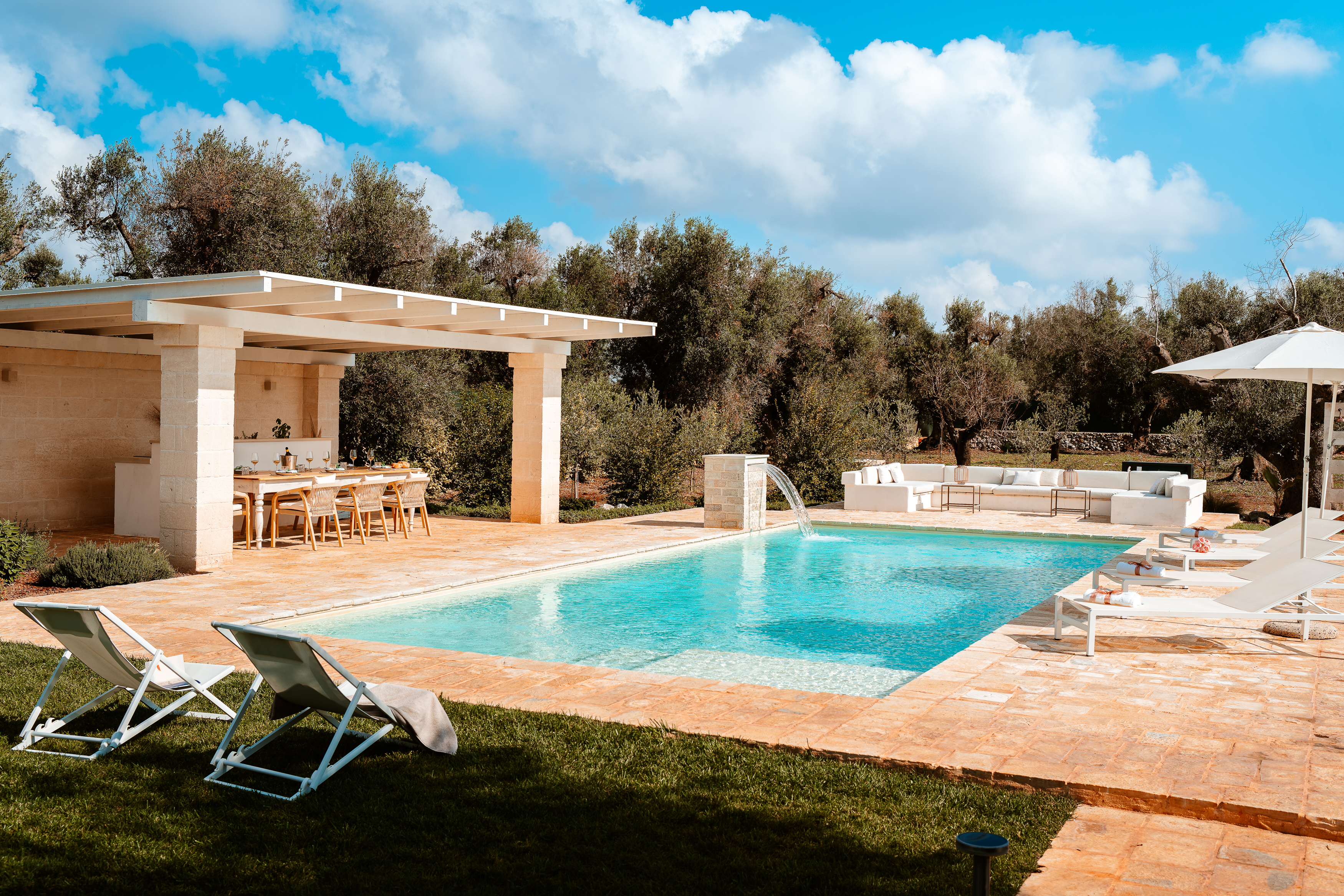 Villa Trullo Ostuni: Luxurious 3-Bedroom Villa with Private Pool, Ostuni