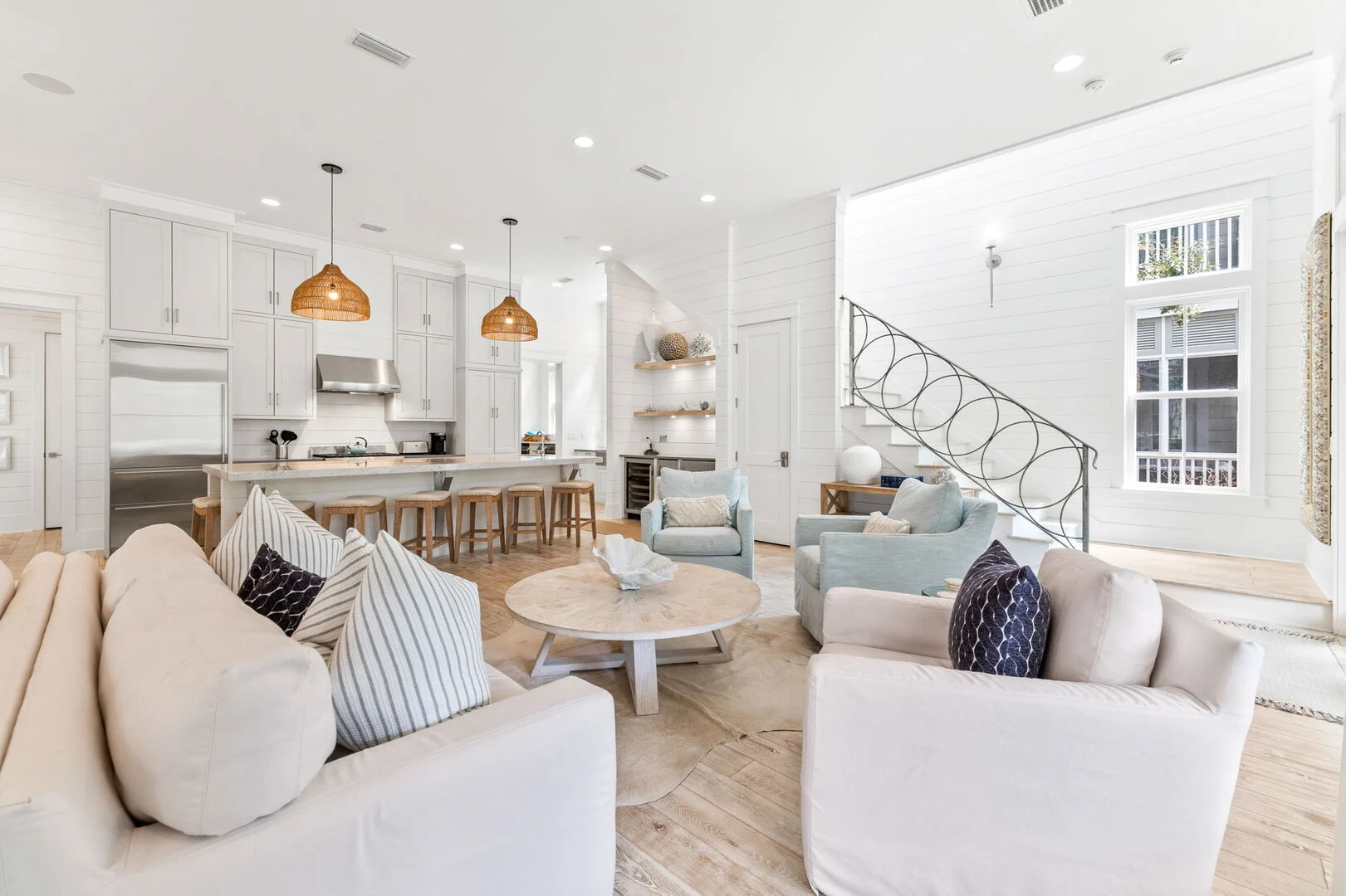 Villa Tupelo WaterColor: Luxury 6-Bedroom Villa with Private Pool and Beach Access, Walton County