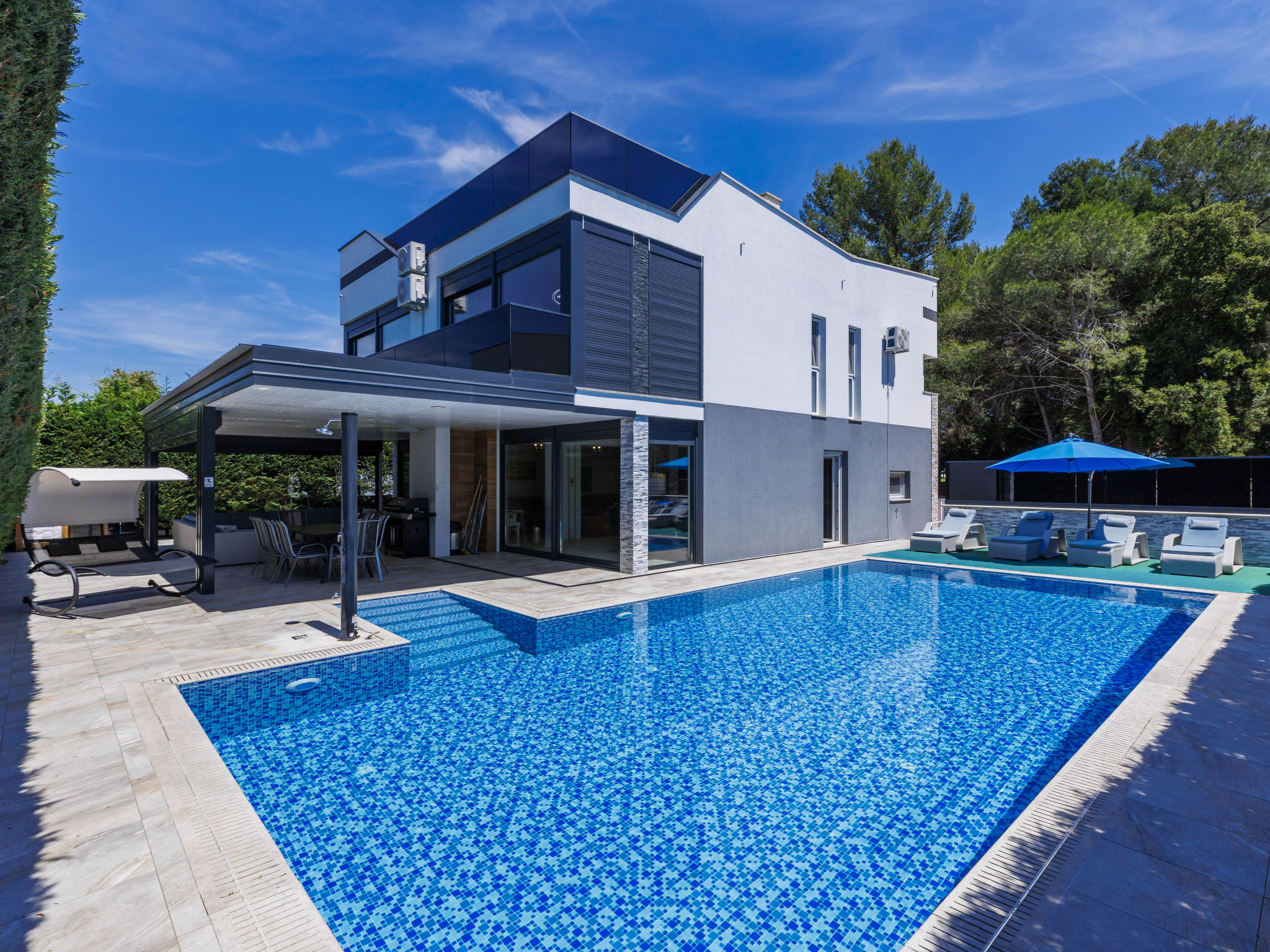 Villa Valkane Fažana: Stunning 4-Bedroom Villa with Private Pool and Sea Views in Istrian Coastal Paradise
