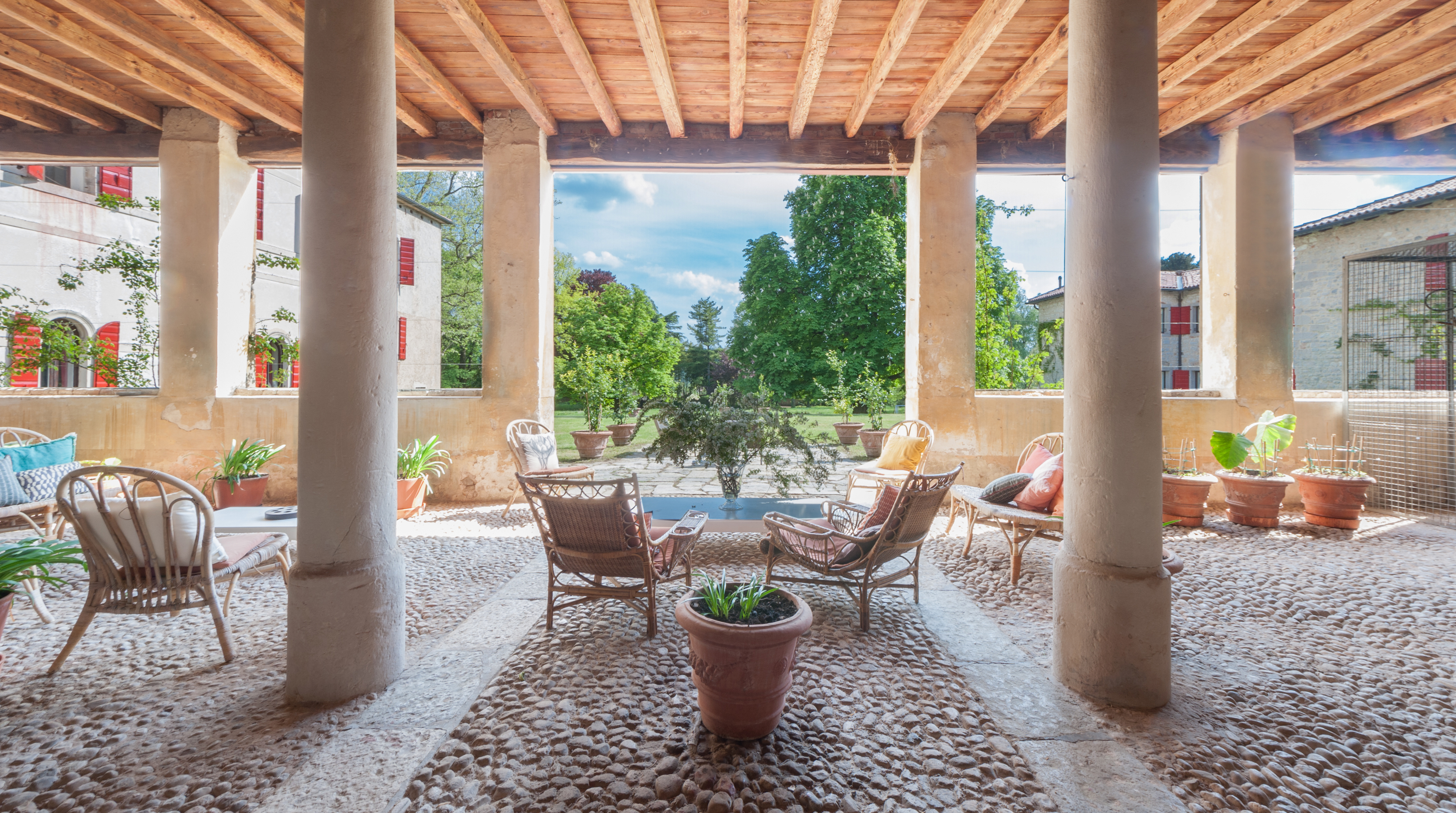 Villa Valmarino Cison: Luxury 10-Bedroom Villa with Pool and Ski Access, Treviso