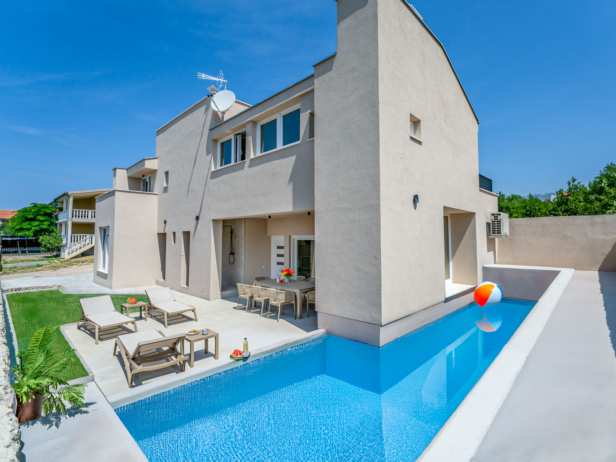 Villa Vransko Maslenica: Modern 3-Bedroom Villa with Heated Private Pool Near Paklenica National Park