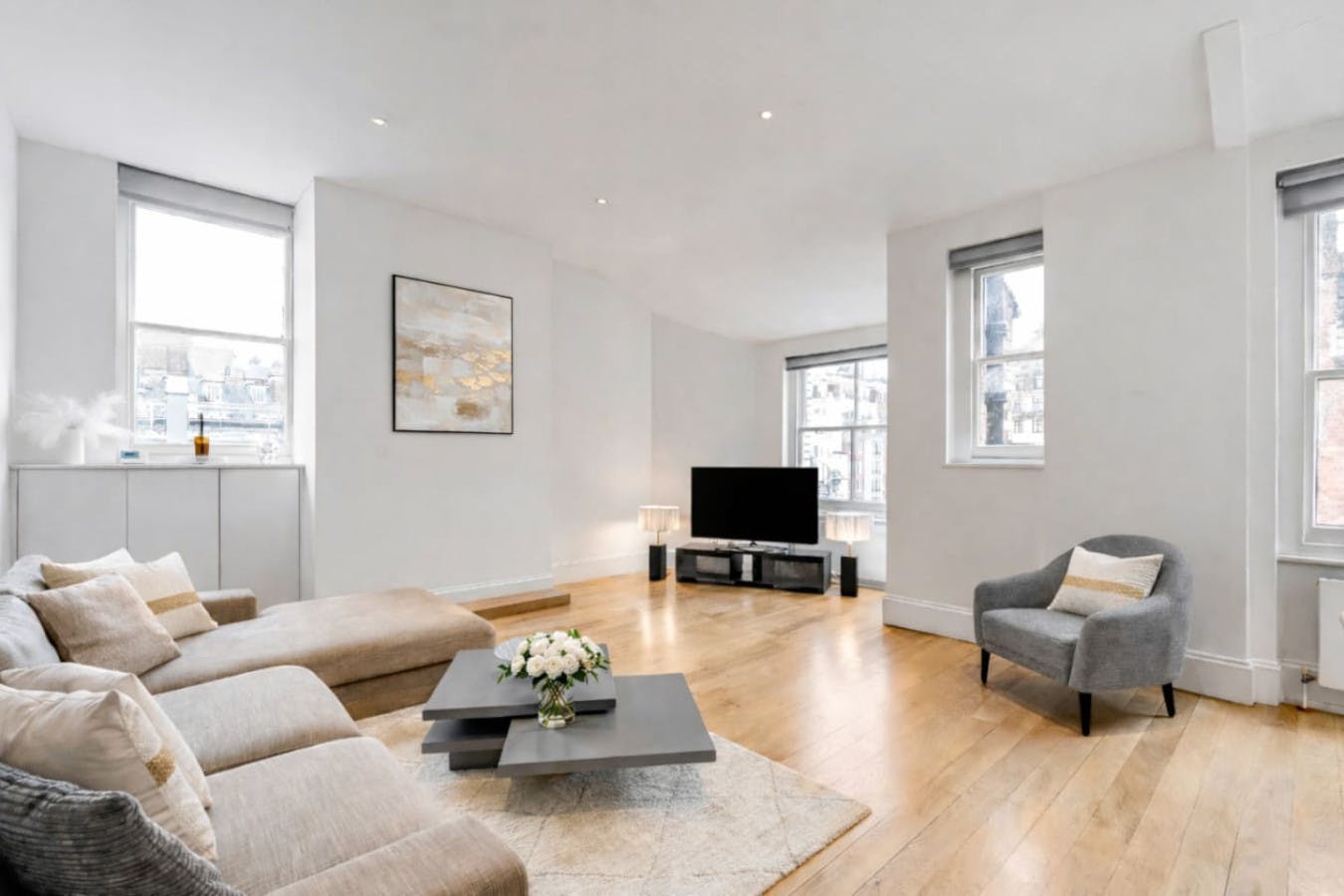 Apartment Chiltern Marylebone: Stylish 2-Bedroom Apartment Rental with Family Features in Marylebone, London