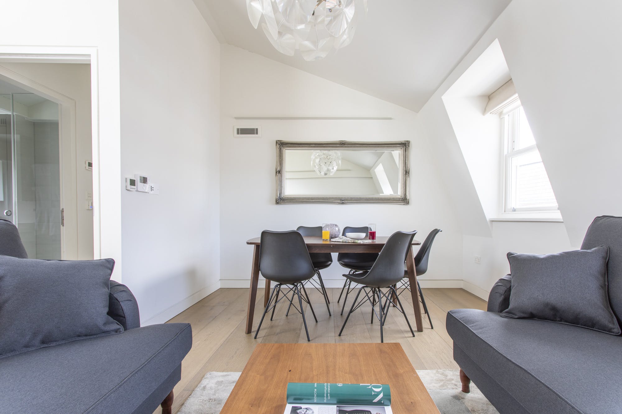 House Gorse Lisson Marylebone: Contemporary 3-Bedroom Apartment Rental with Family Features, Marylebone London
