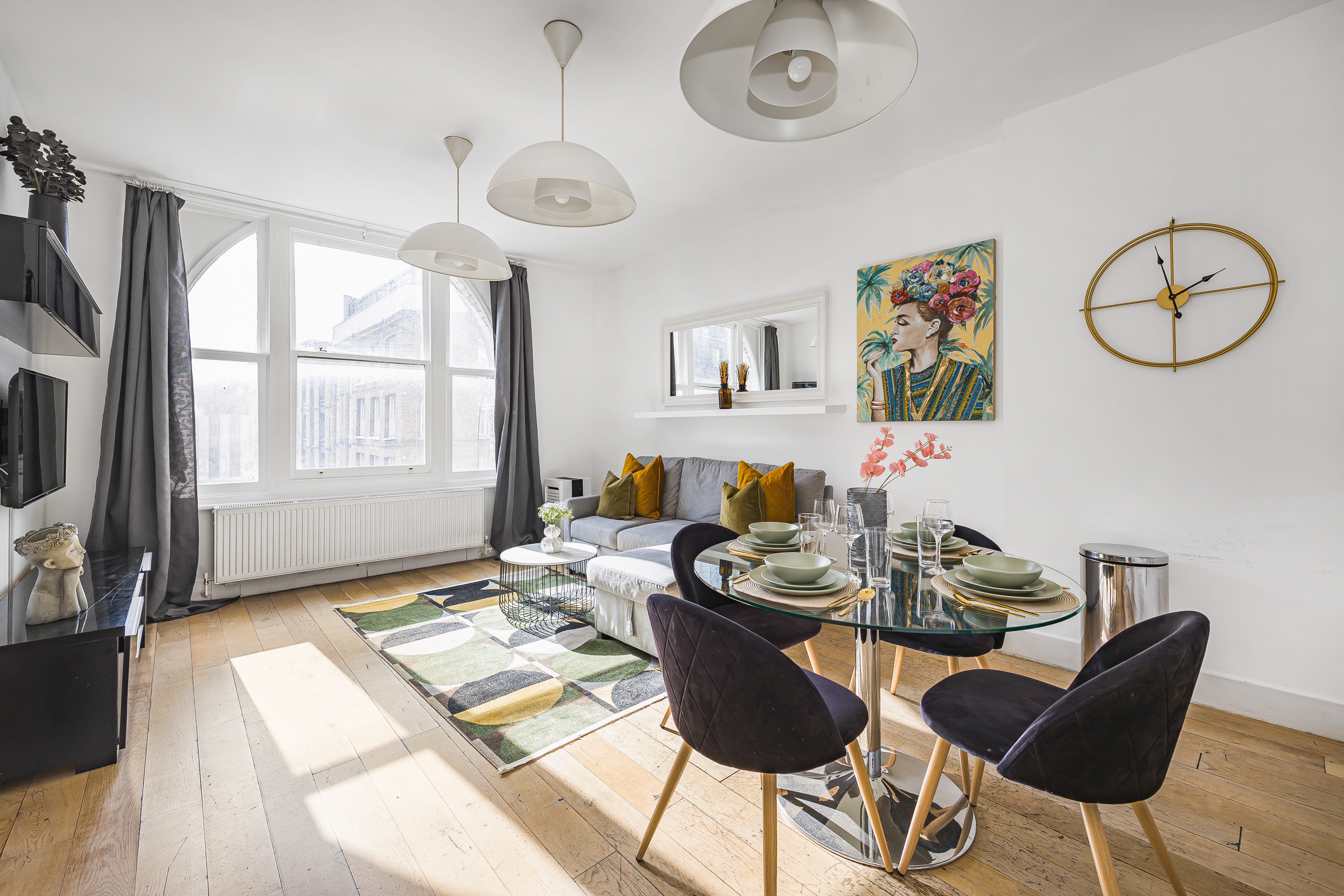 Apartment Geffrye Shoreditch: Contemporary 3-Bedroom Apartment Rental with Family-Friendly Amenities, Shoreditch