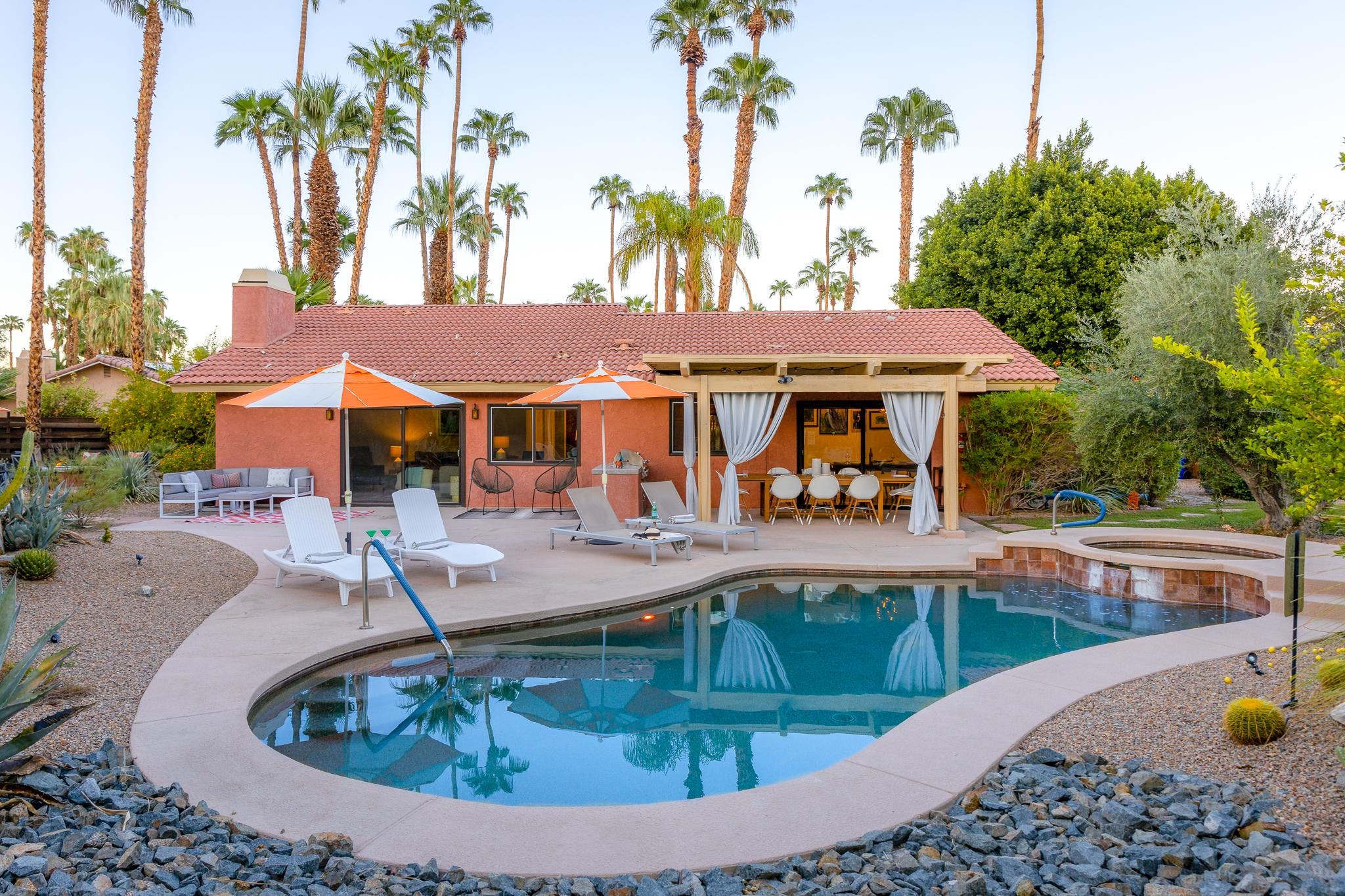 Villa Grecale Desert Hot Springs Cathedral City: Stylish 3-Bedroom Golf Villa Rental with Private Pool in Cathedral City