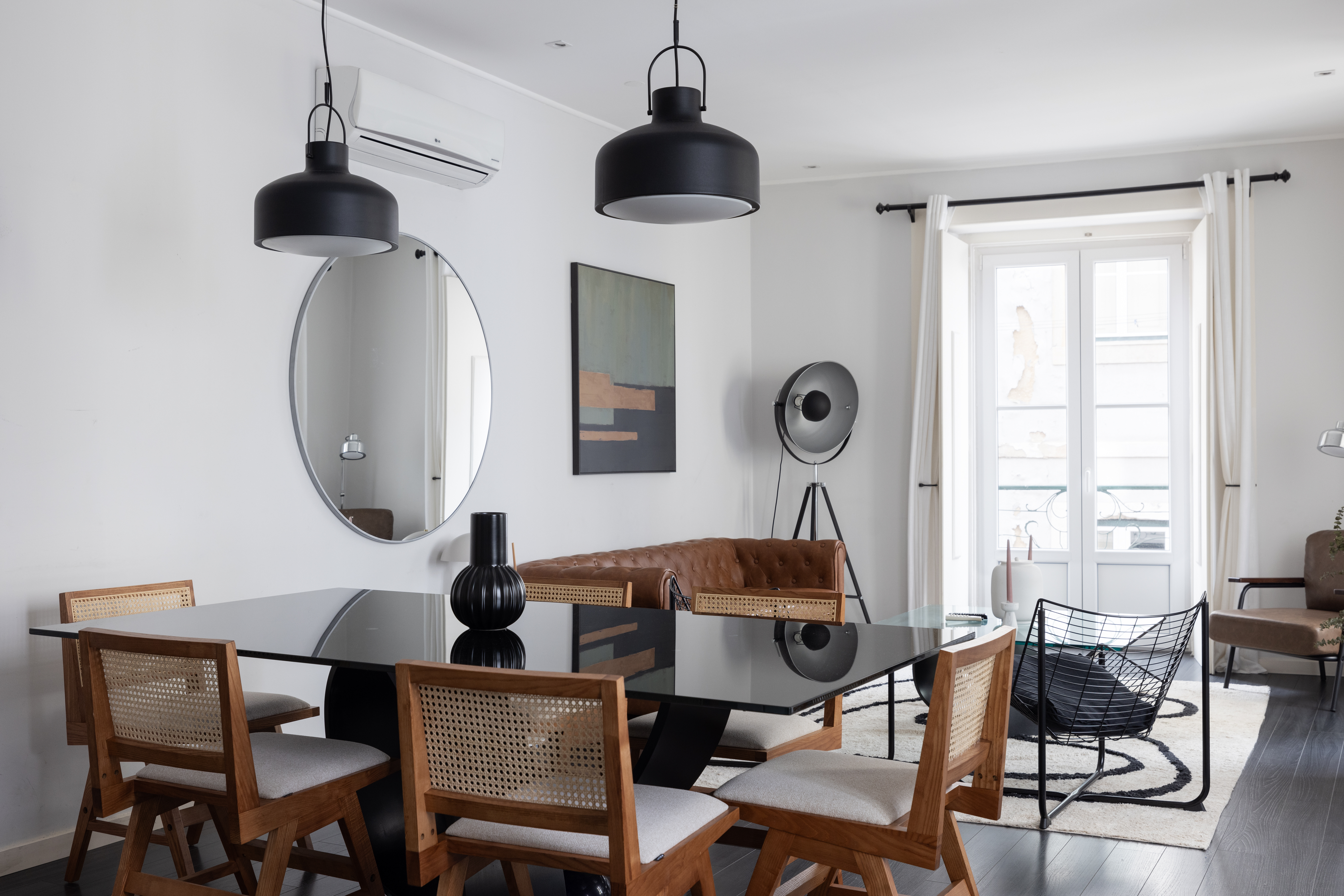 Casa Amoreiras Saldanha: Stylish 3-Bedroom Apartment with Sea Views in Saldanha Lisbon