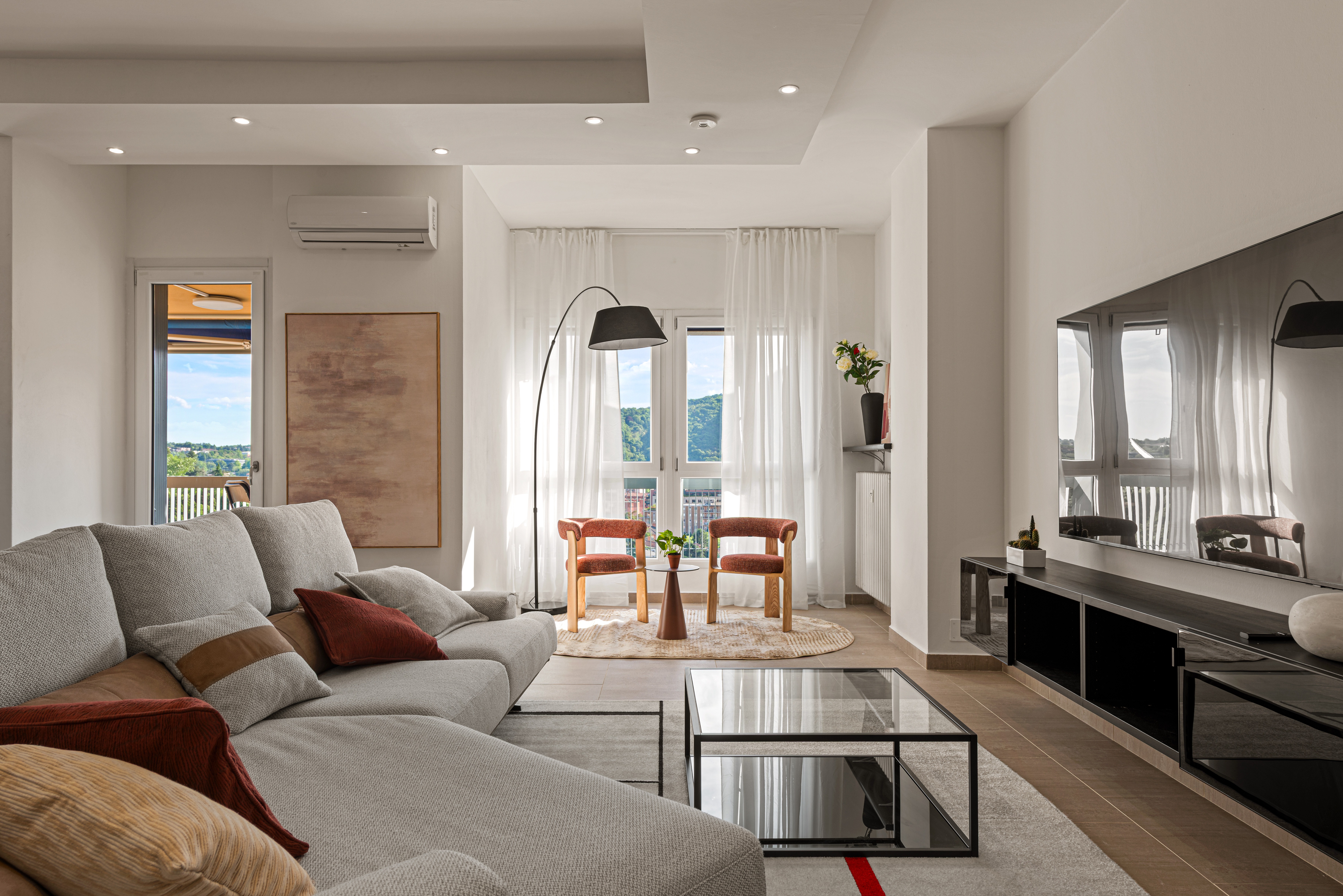 Villa Ambrato Brunate Como: Charming 2-Bedroom Apartment with Lake Views, Apartment Rental Como