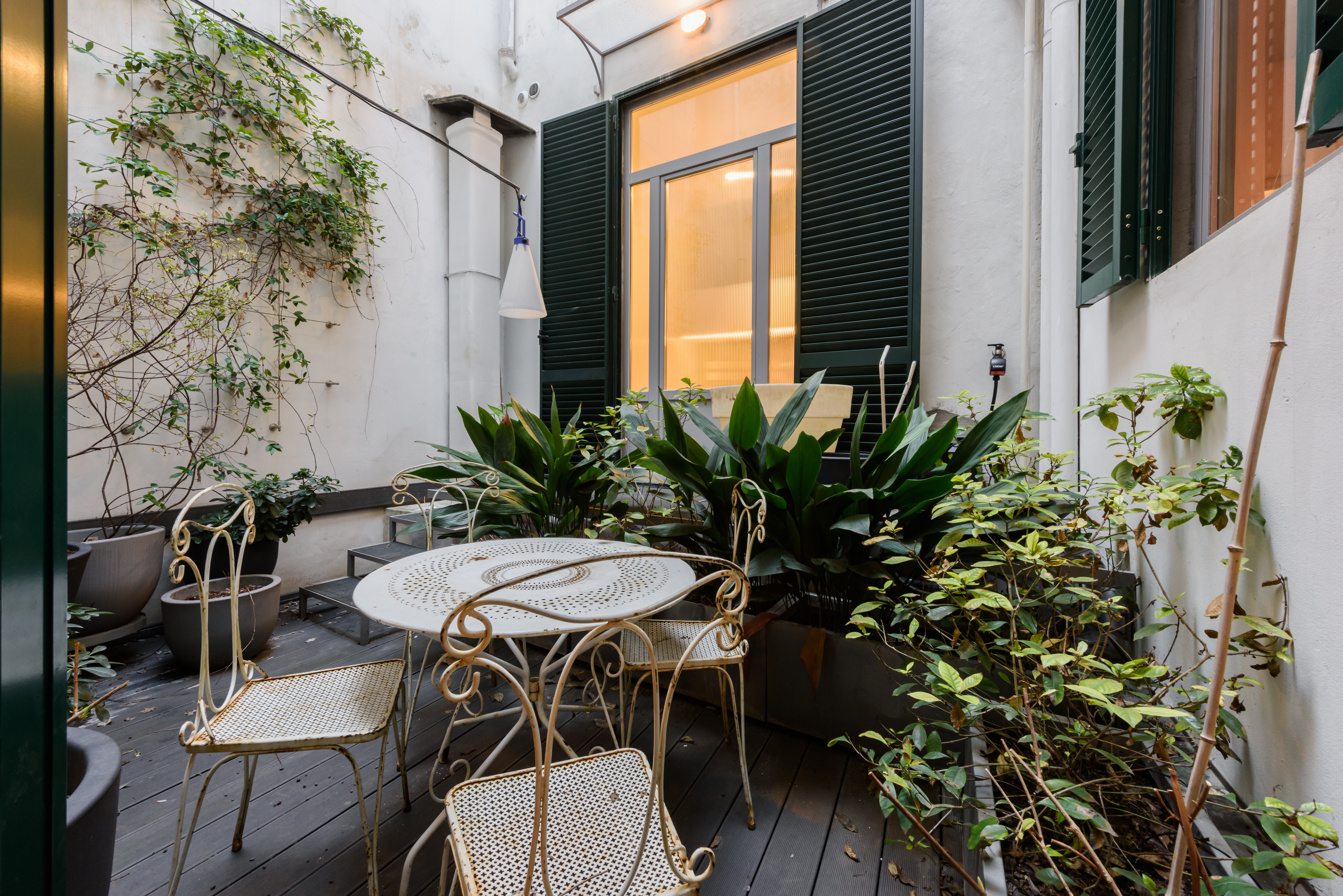 Casa Ciompi Santa Croce: Spacious 3-Bedroom Apartment Rental with Air-Con in Santa Croce, Florence