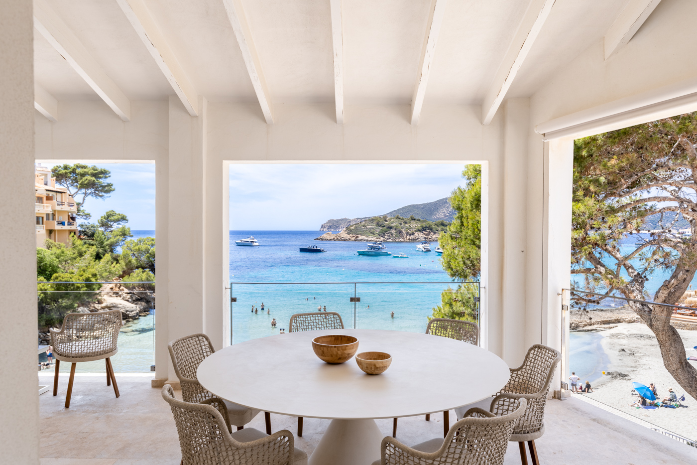 Casa Dragonera San Telmo: Luxury 4-Bedroom Apartment with Seaview and Beachfront, Mallorca