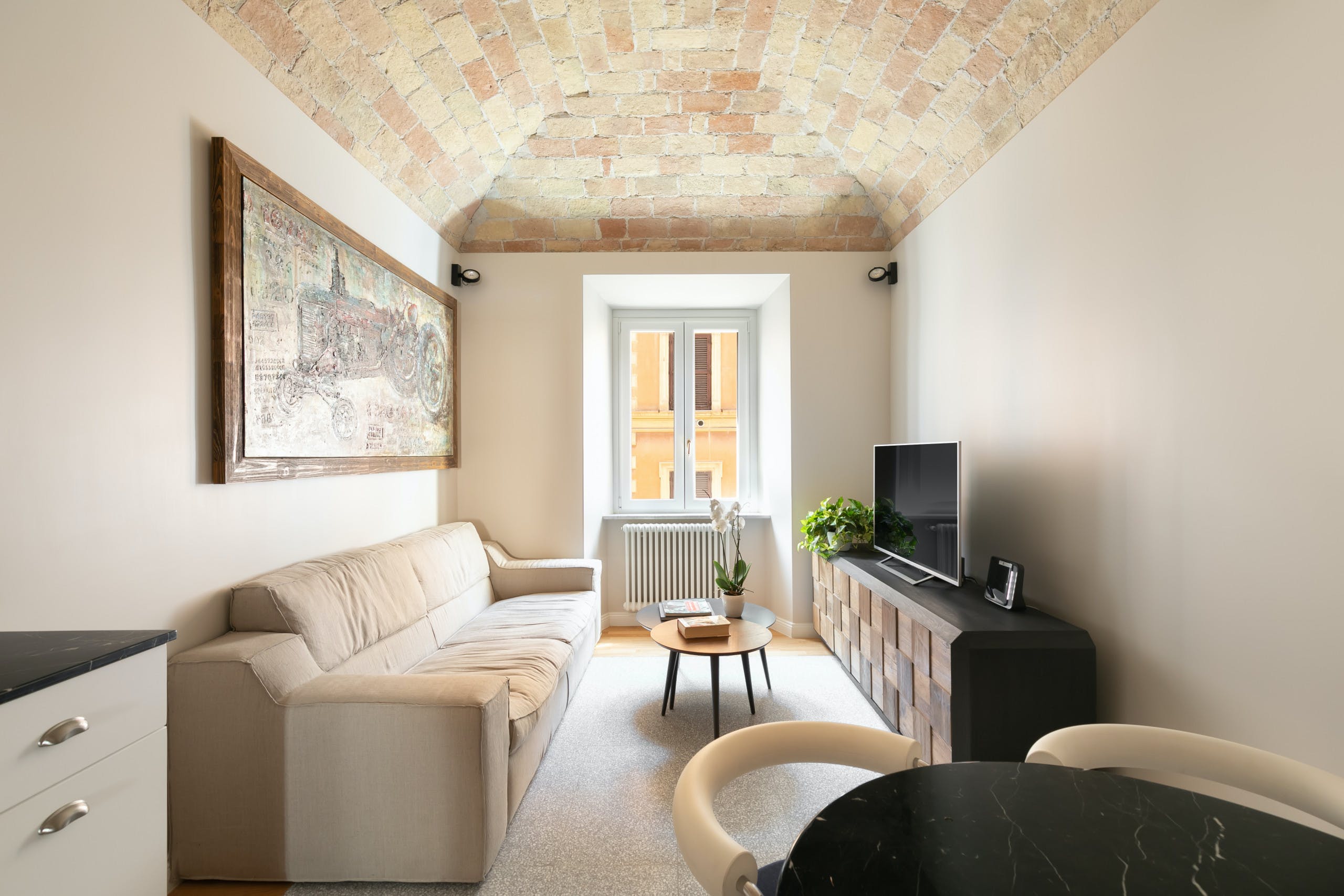 Villa Maestrale Coppedè Termini: Stylish 2-Bedroom Apartment Rental with Air-Con in Termini, Rome