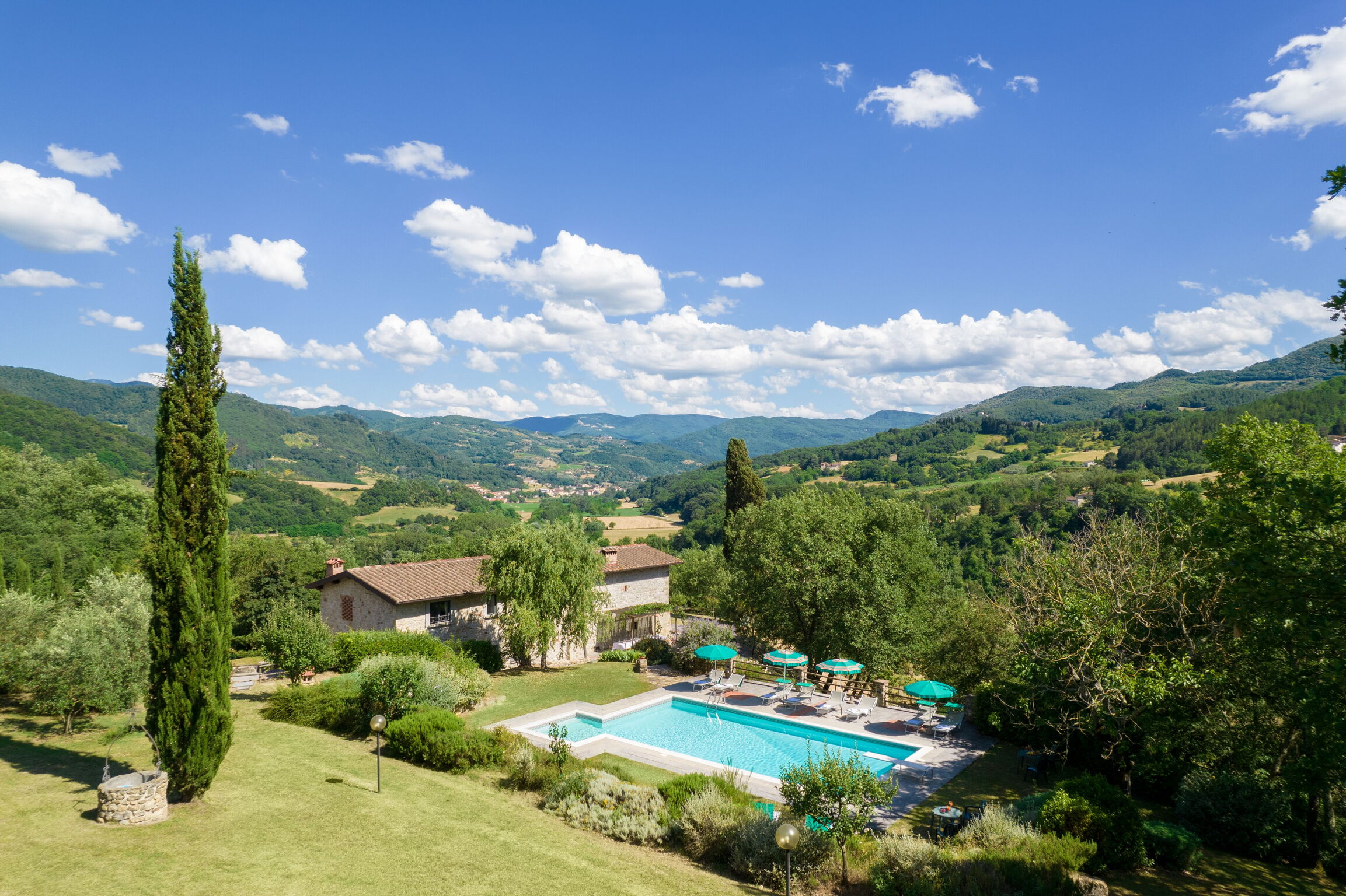 Casa Faggi Mugello: Spacious 7-Bedroom Apartment with Pool in Mugello, Tuscany