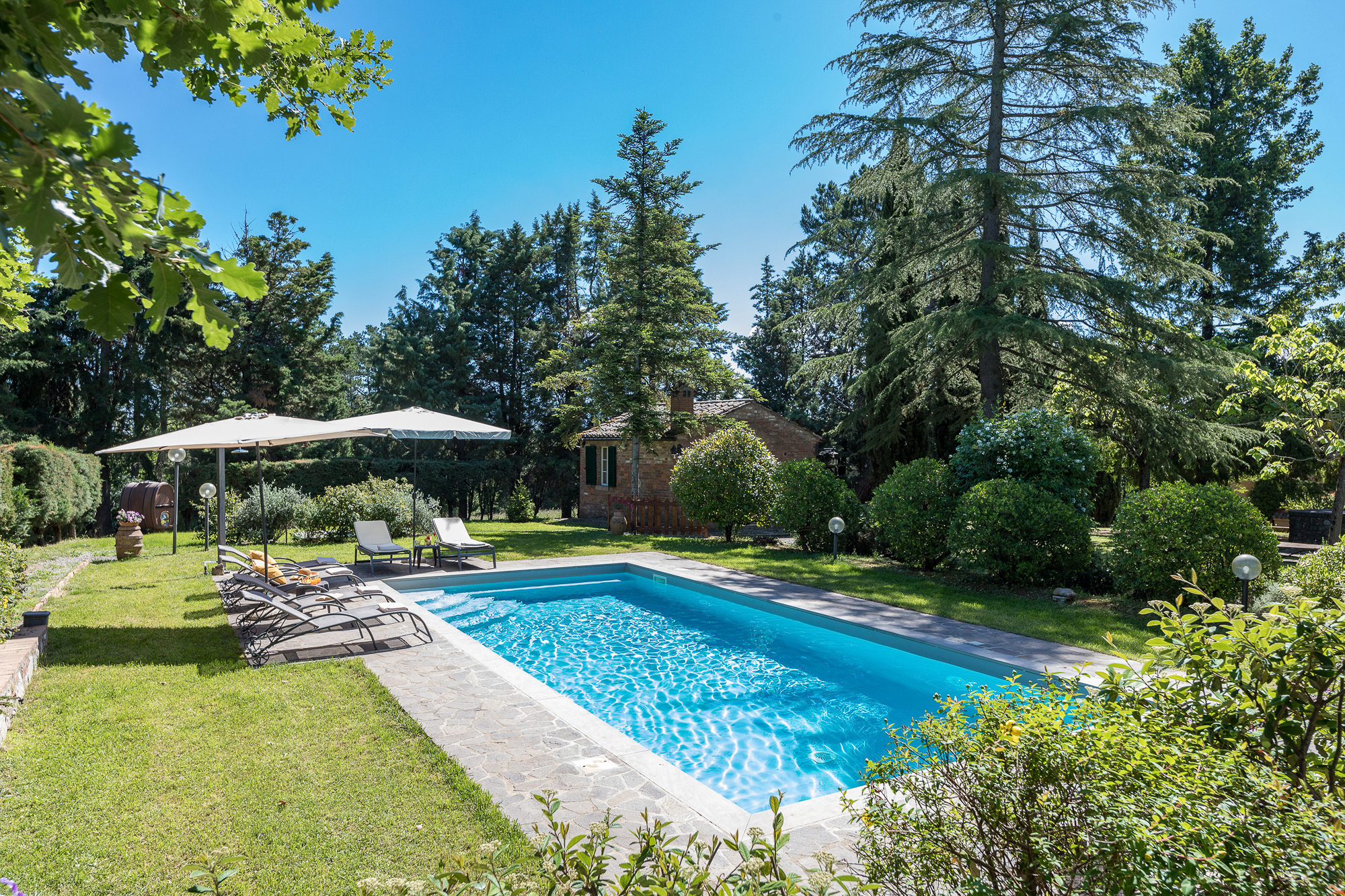 Casa Ficulle Sarteano: Charming 4-Bedroom Apartment with Private Pool and BBQ, Sarteano