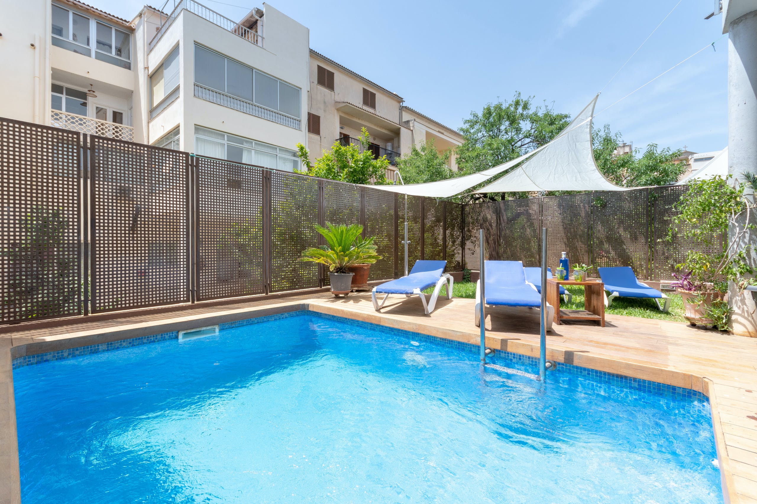 Casa Garballó Inca: Stylish 3-Bedroom Apartment with Hot Tub and Pool, Inca Mallorca