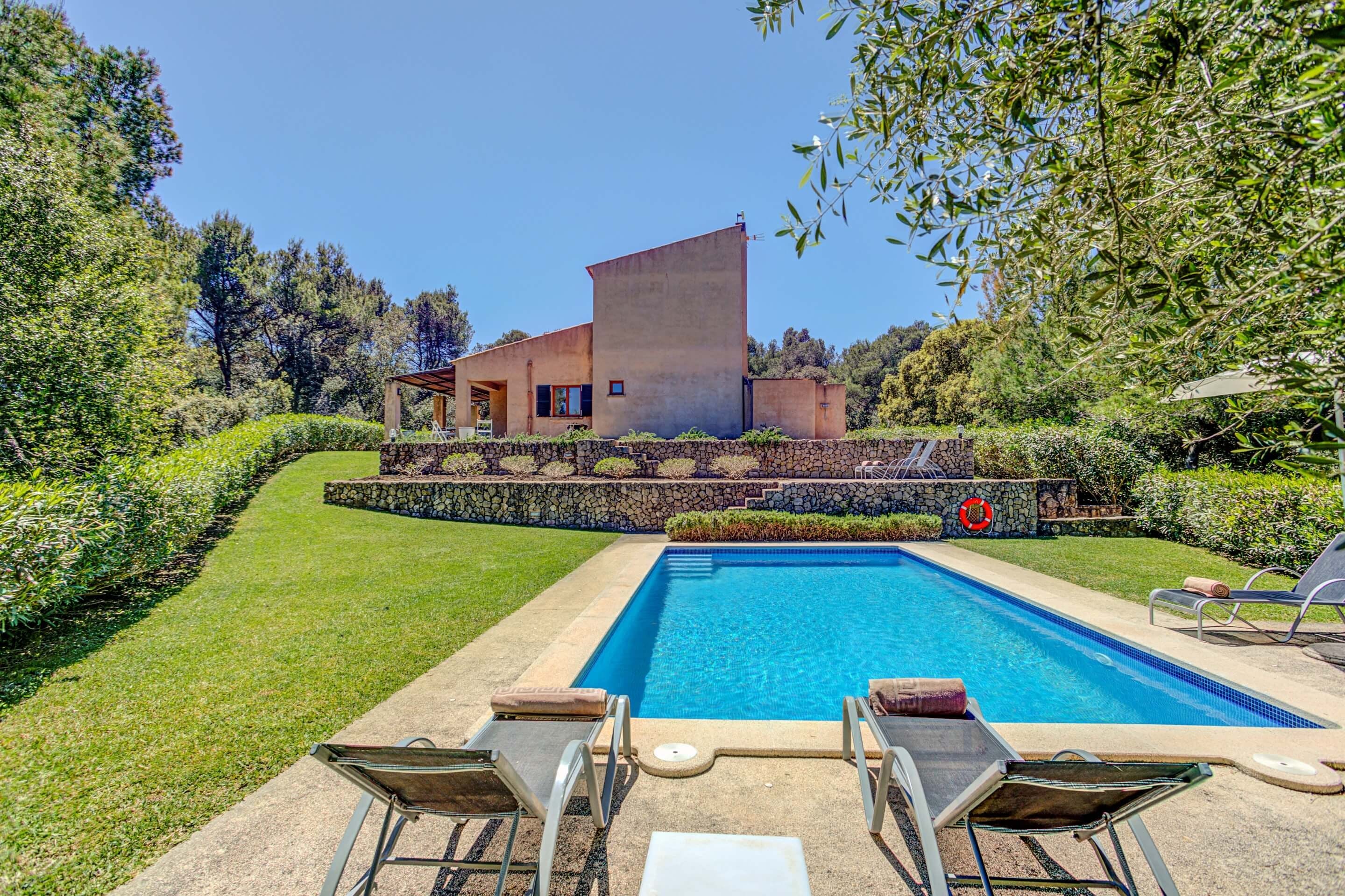 Casa Garrover Artà: Charming 3-Bedroom Golf Villa Rental with Pool, Mallorca Llevant