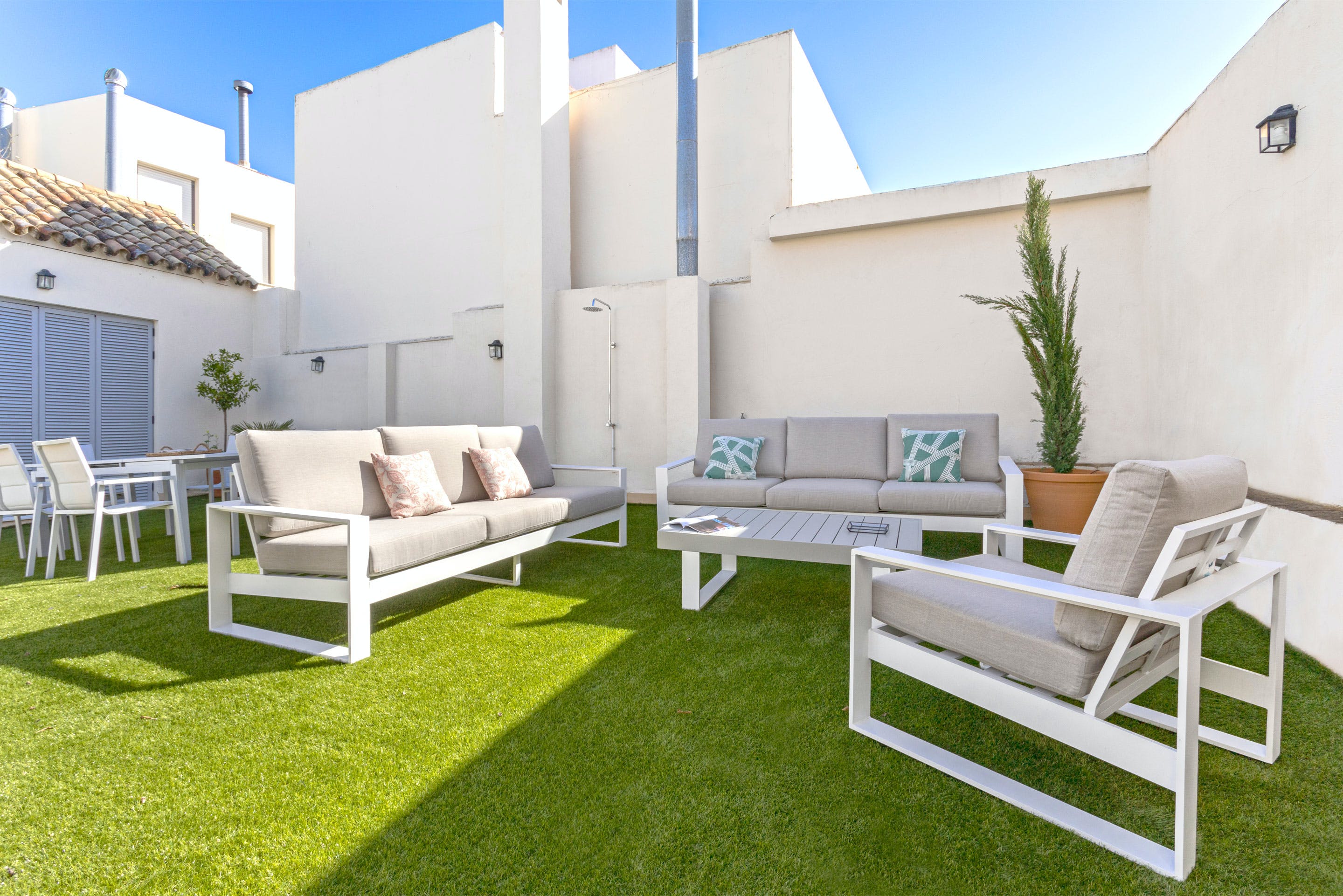 Casa Giralda Alfalfa: Luxurious 4-Bedroom Apartment with Plunge Pool, Sevilla