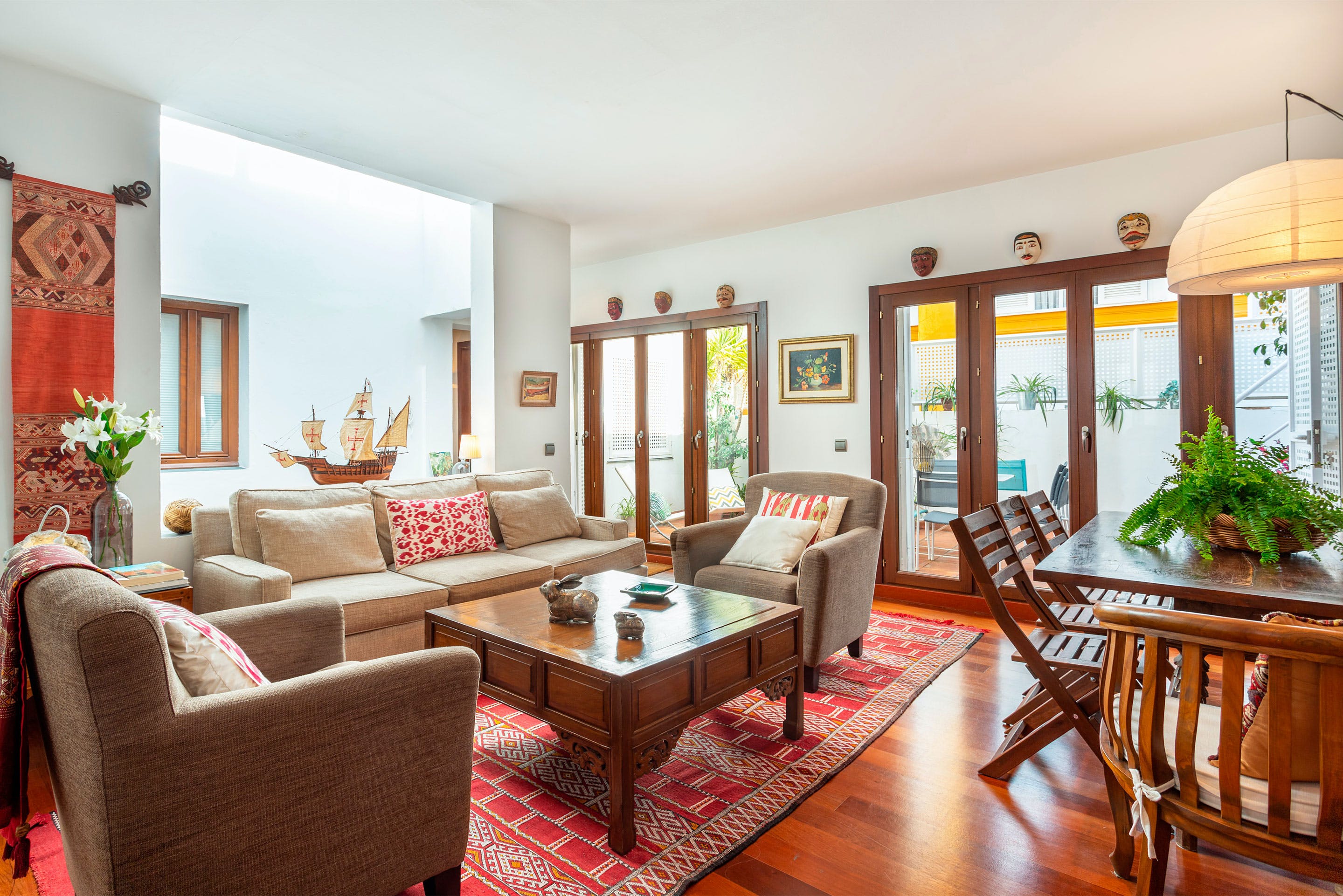 Villa Solano Aljibe Museo: Luxury 4-Bedroom Apartment with Rooftop Terrace, Sevilla