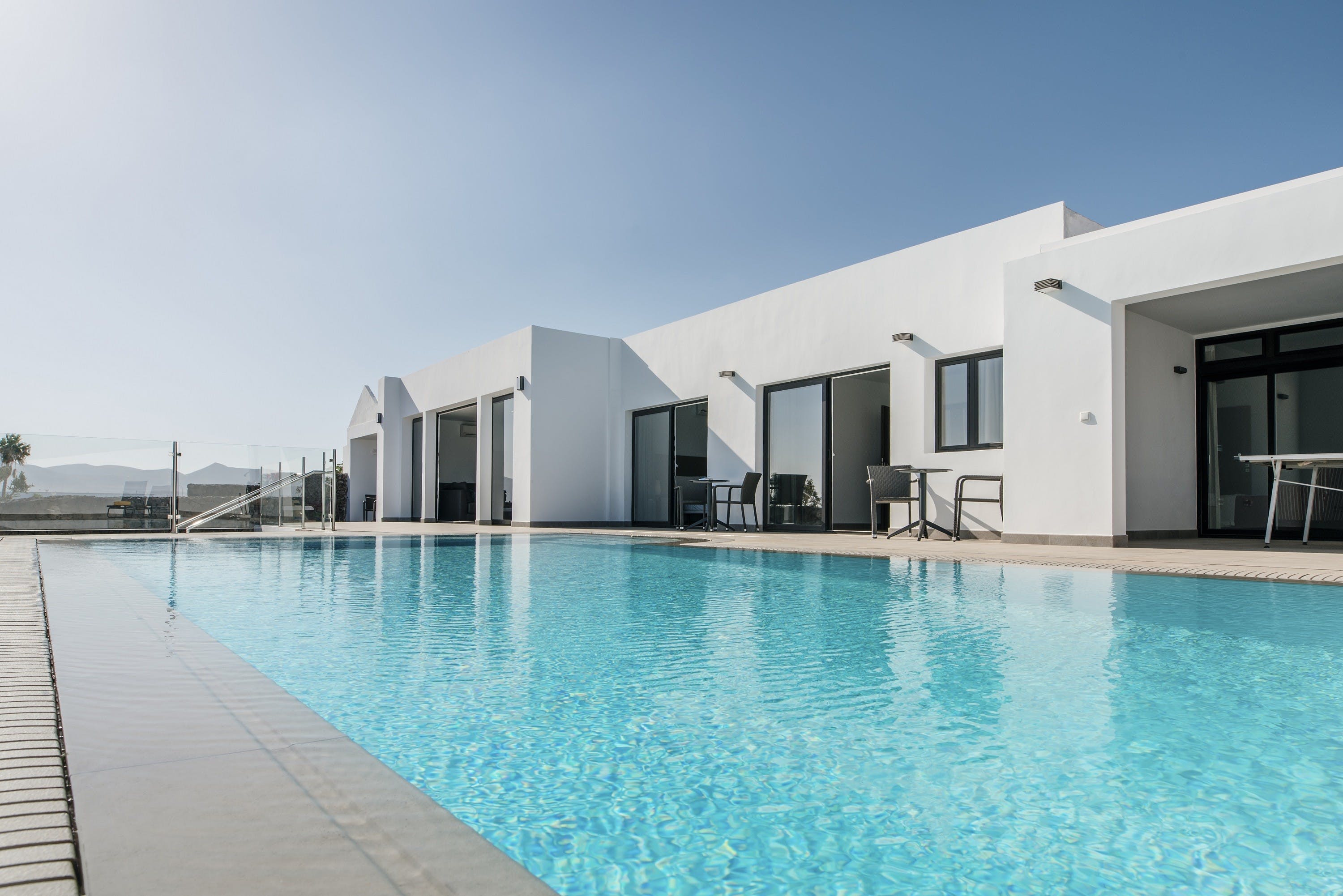 Villa Solano Femés Lanzarote: Luxury 4-Bedroom Apartment with Infinity Pool, Las Palmas